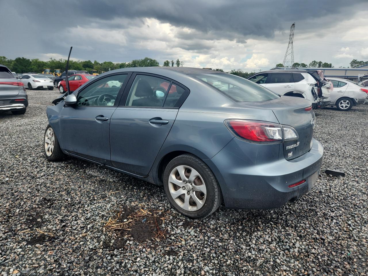 2013 Mazda 3 I Серый vin: JM1BL1U7XD1701299