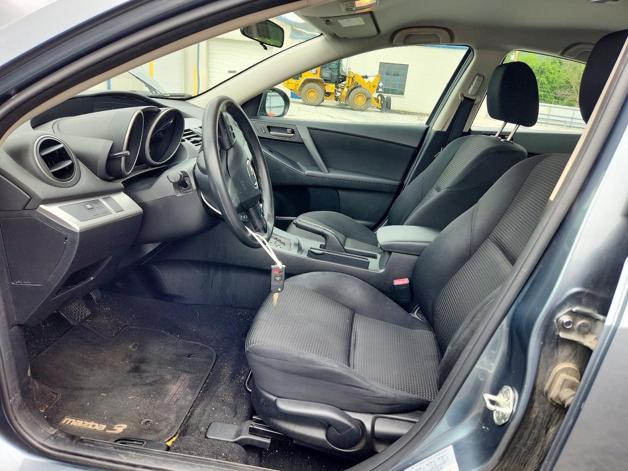 2013 Mazda 3 I Gray vin: JM1BL1U85D1703146