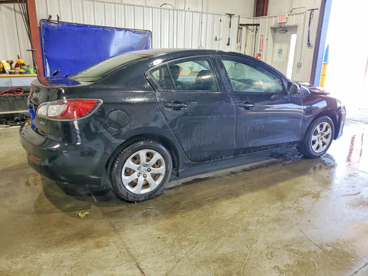 2013 Mazda 3 I Black vin: JM1BL1U86D1702393
