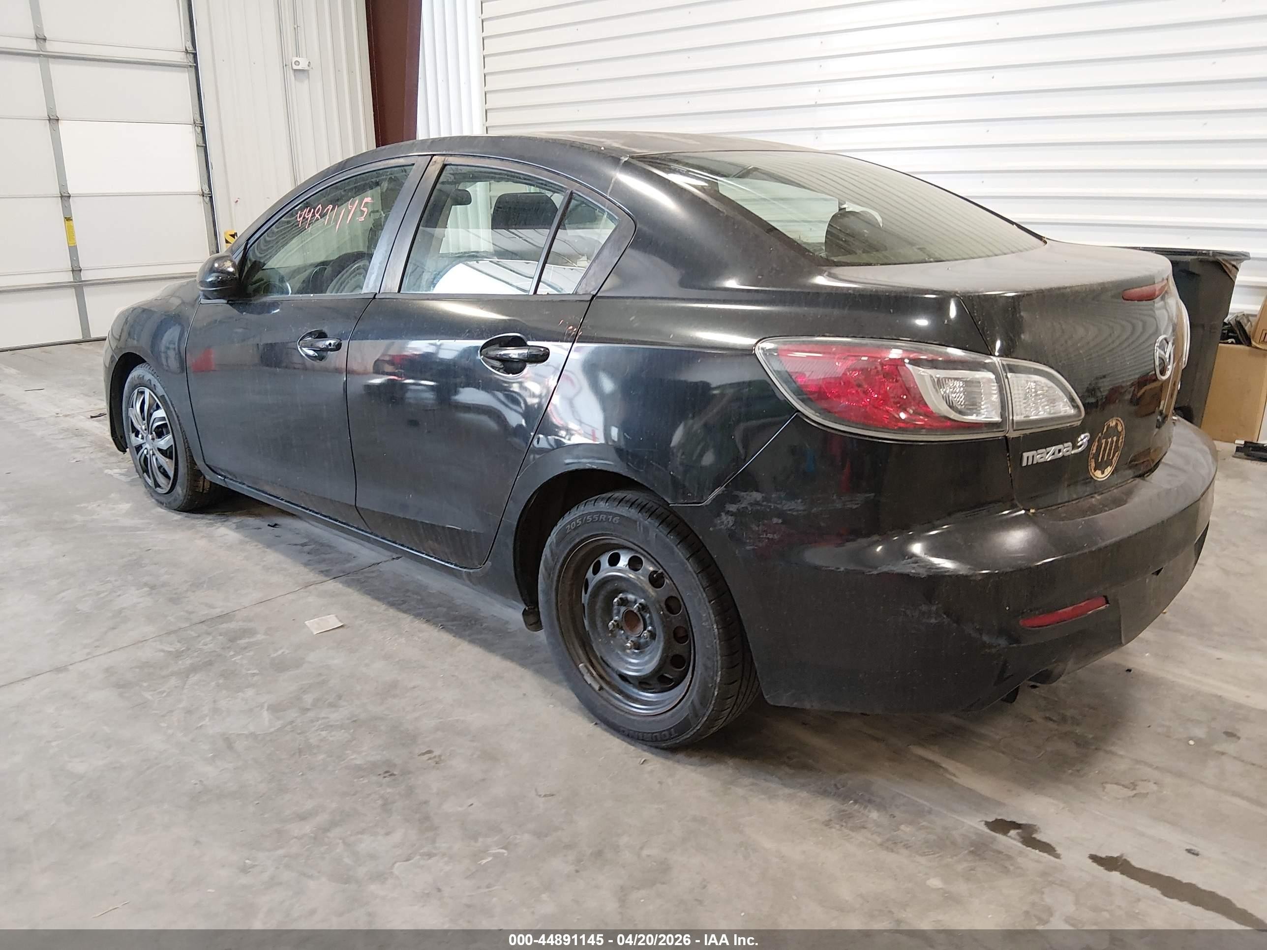 2013 Mazda Mazda3 I Sport Black vin: JM1BL1U8XD1709296