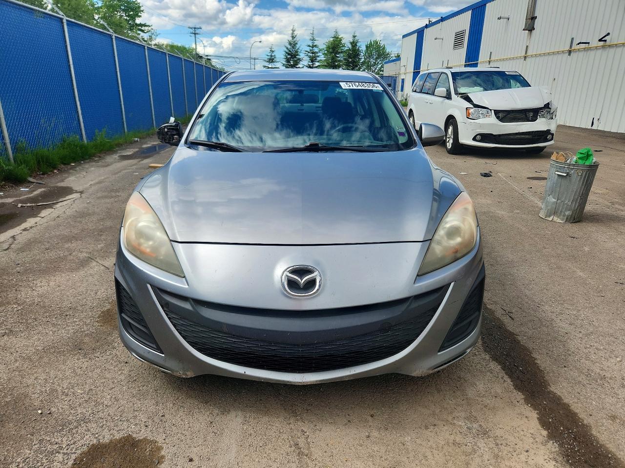 2011 Mazda 3 I Silver vin: JM1BL1UF0B1365201