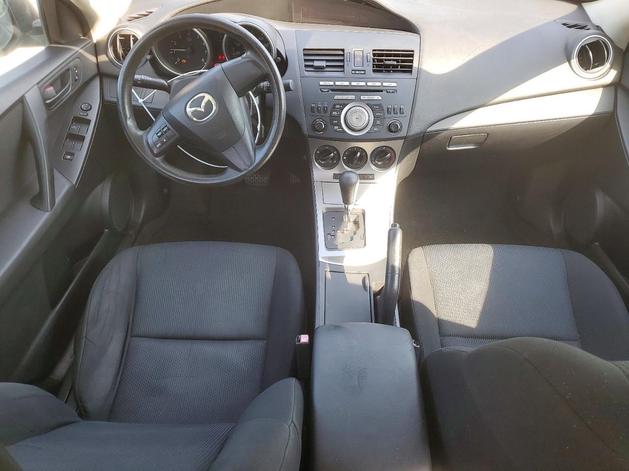 2011 Mazda 3 I Black vin: JM1BL1UF0B1496435