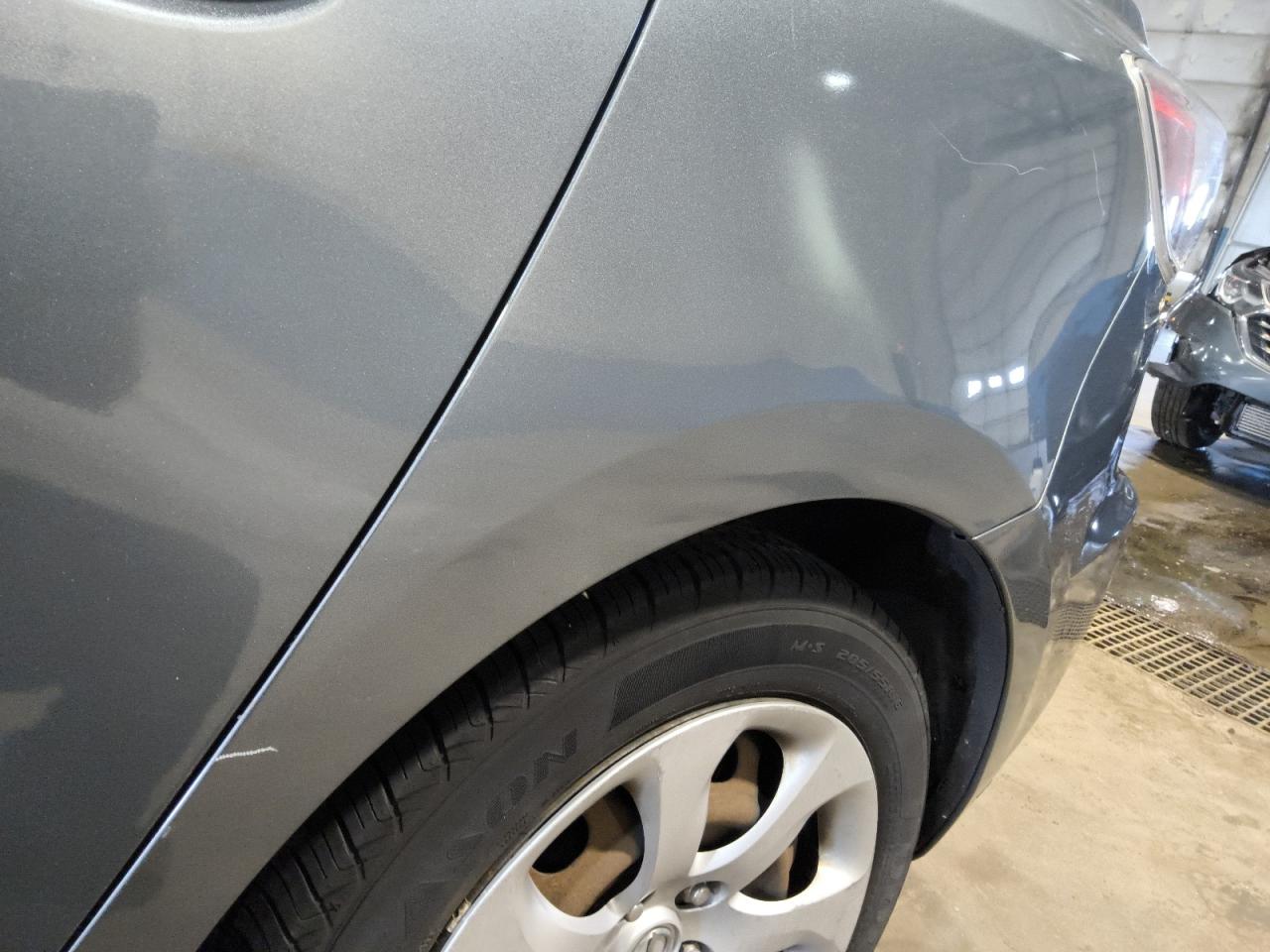 2012 Mazda 3 I Серый vin: JM1BL1UF0C1501733 Damage: Left Qtr Panel, Heavy Scratch, 9 To 10 Inches