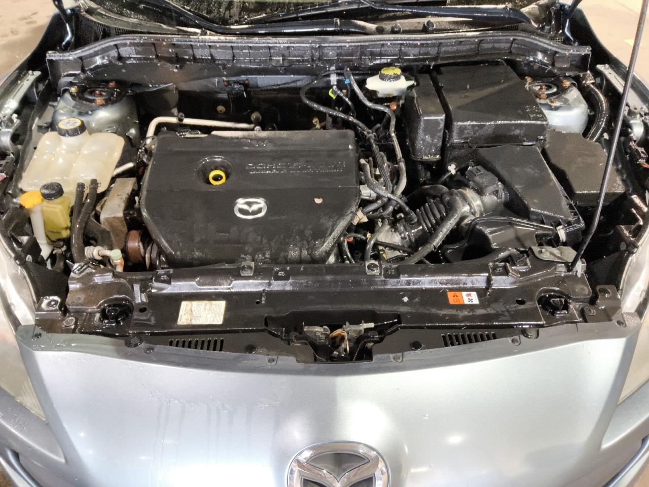 2012 Mazda 3 I Серый vin: JM1BL1UF0C1501733 Damage: Water Pump, Broken, Replacement Required
