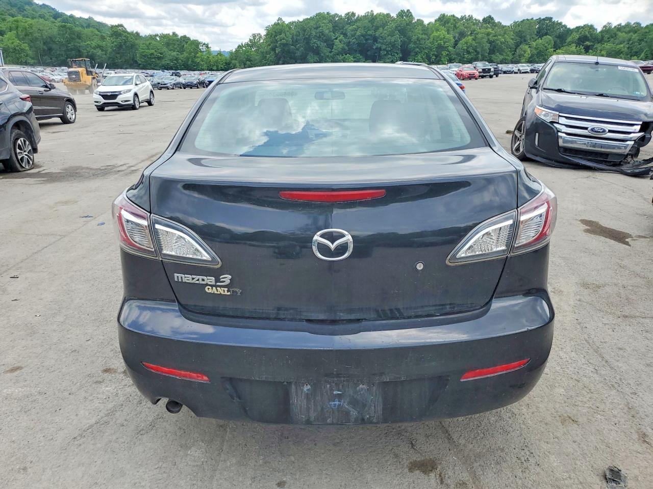 2012 Mazda 3 I Черный vin: JM1BL1UF0C1501909