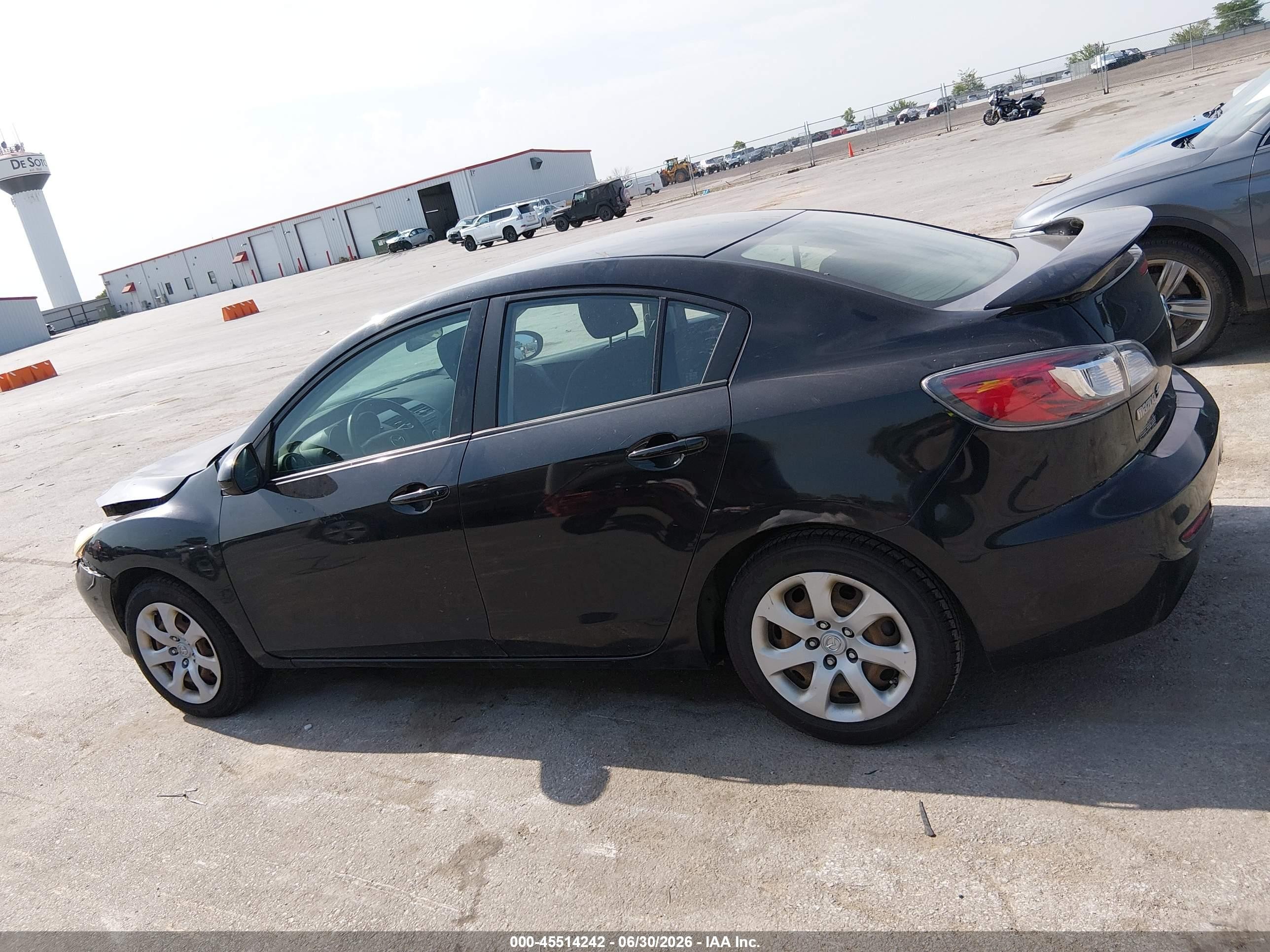2012 Mazda Mazda3 I Sport Black vin: JM1BL1UF0C1531542