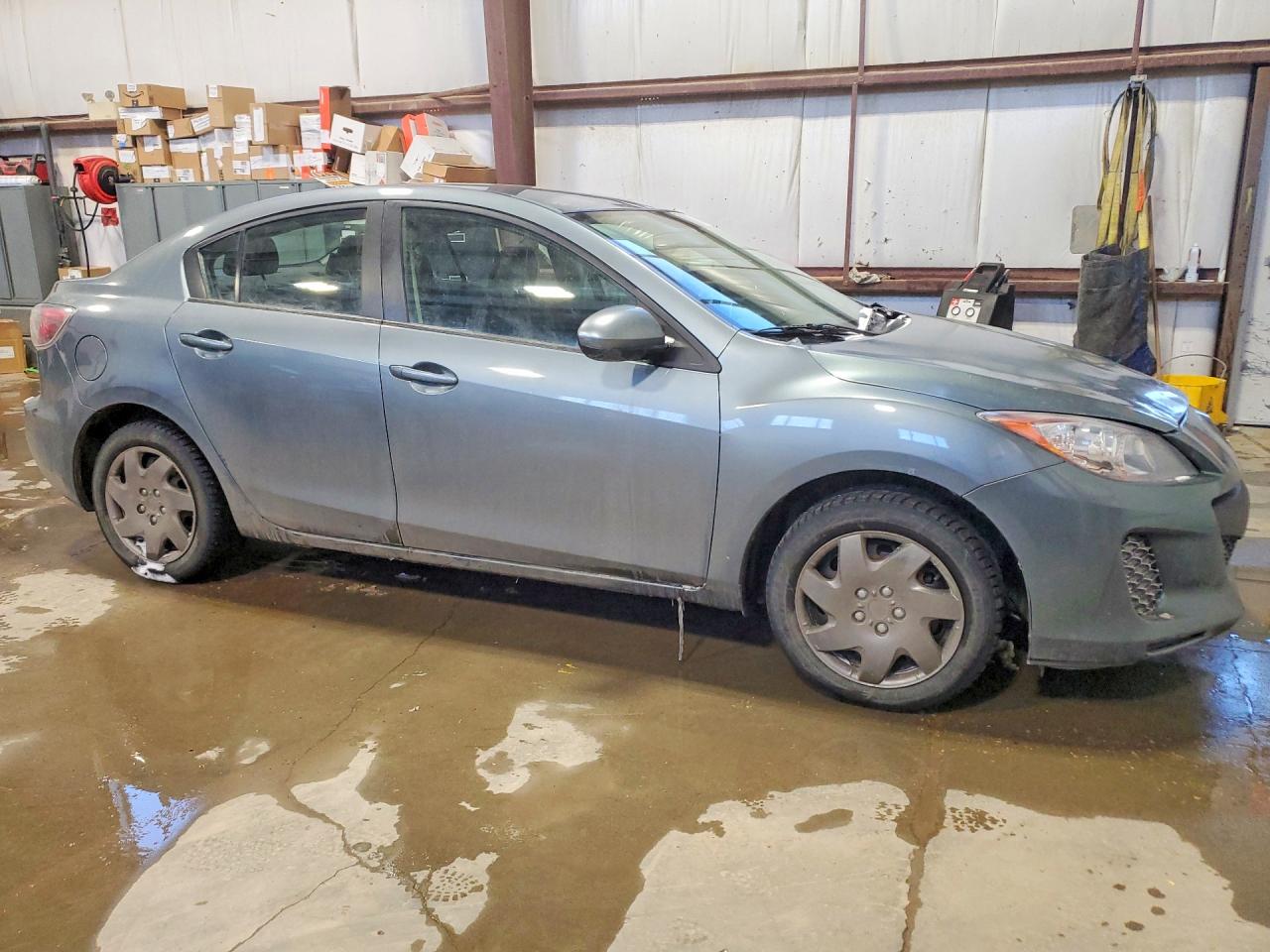2013 Mazda 3 I Gray vin: JM1BL1UF0D1807039