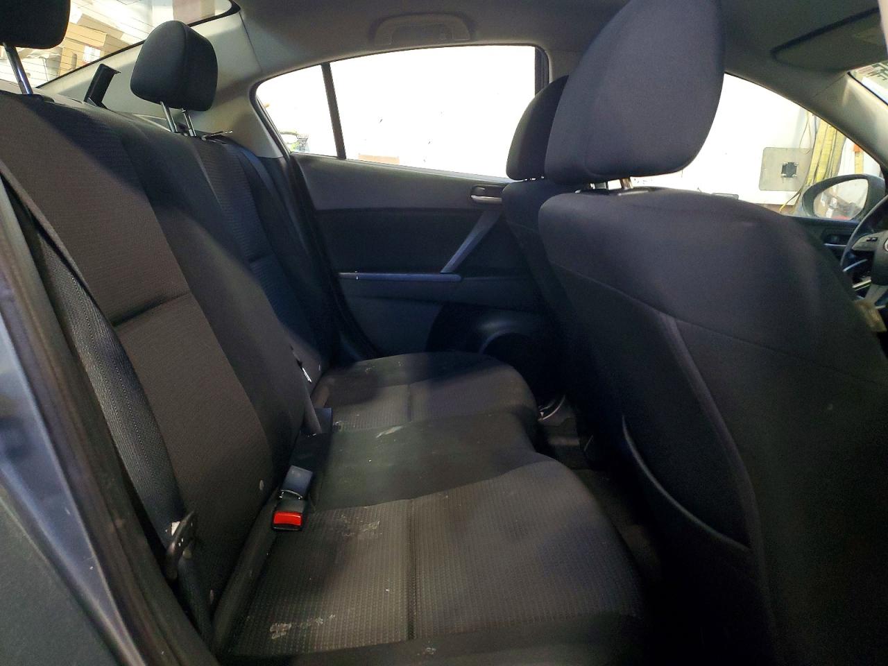 2013 Mazda 3 I Gray vin: JM1BL1UF0D1807039