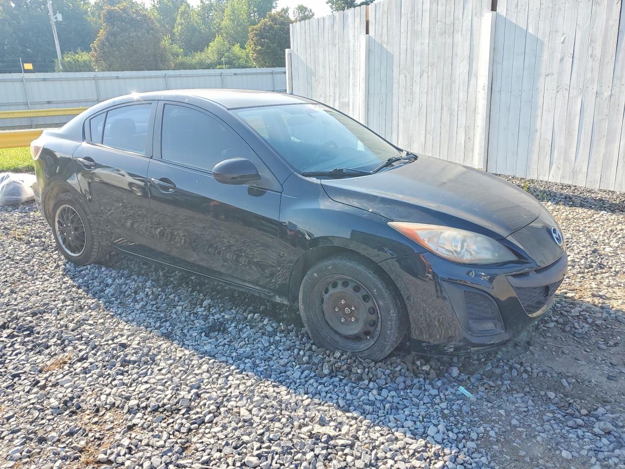 2011 Mazda 3 I Black vin: JM1BL1UF1B1378507