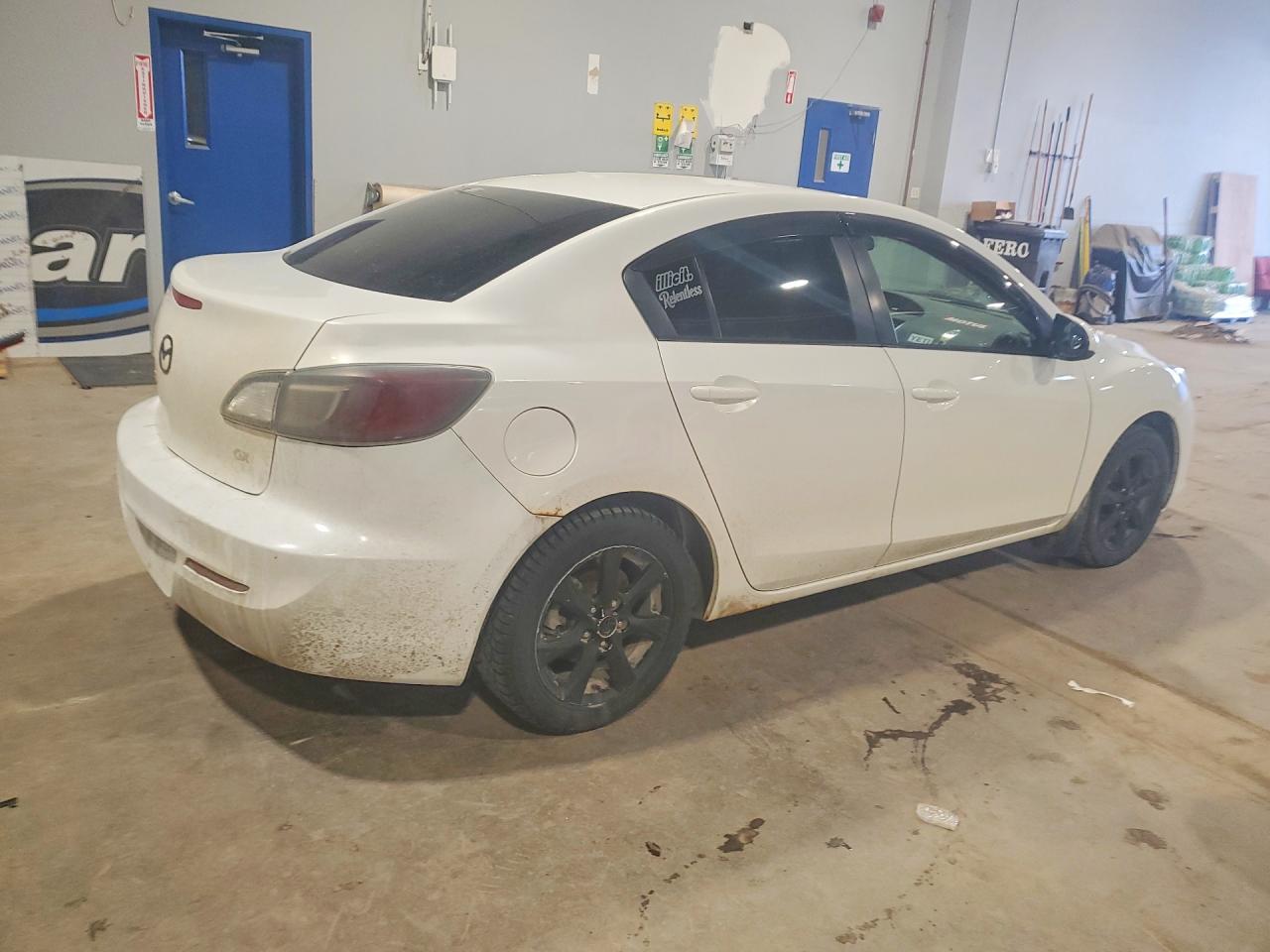 2013 Mazda 3 I Белый vin: JM1BL1UF1D1736062