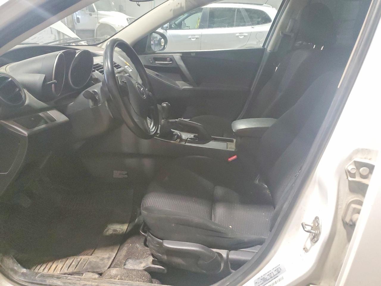 2013 Mazda 3 I Белый vin: JM1BL1UF1D1736062