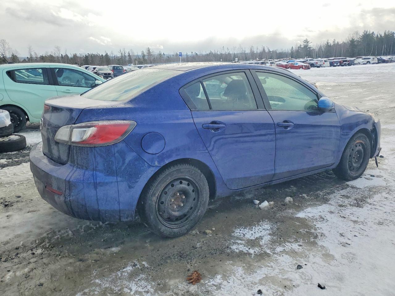 2013 Mazda 3 I Blue vin: JM1BL1UF2D1793015