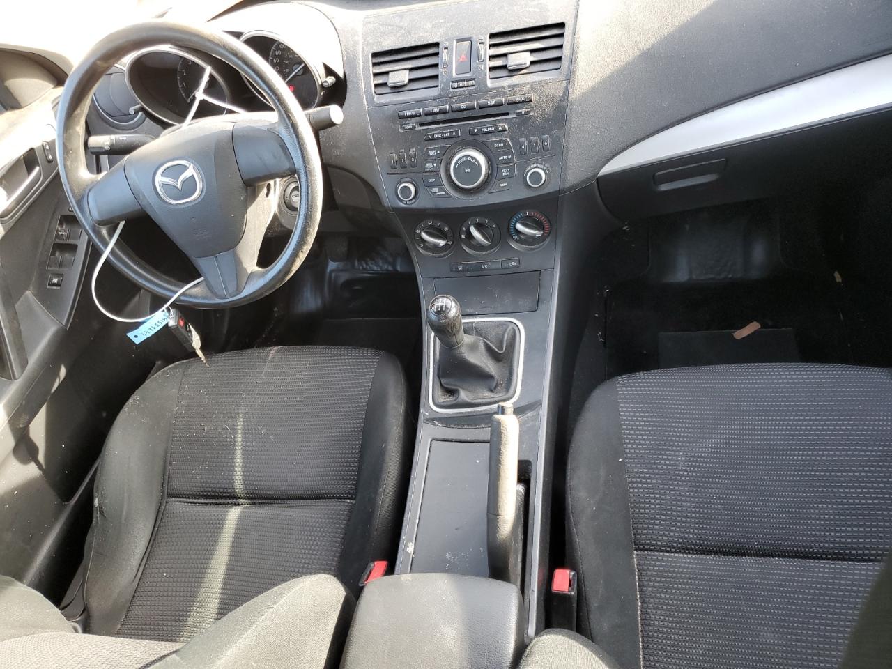 Price & History 2013 Mazda 3 I 2.0l 4 vin: JM1BL1UF2D1853438