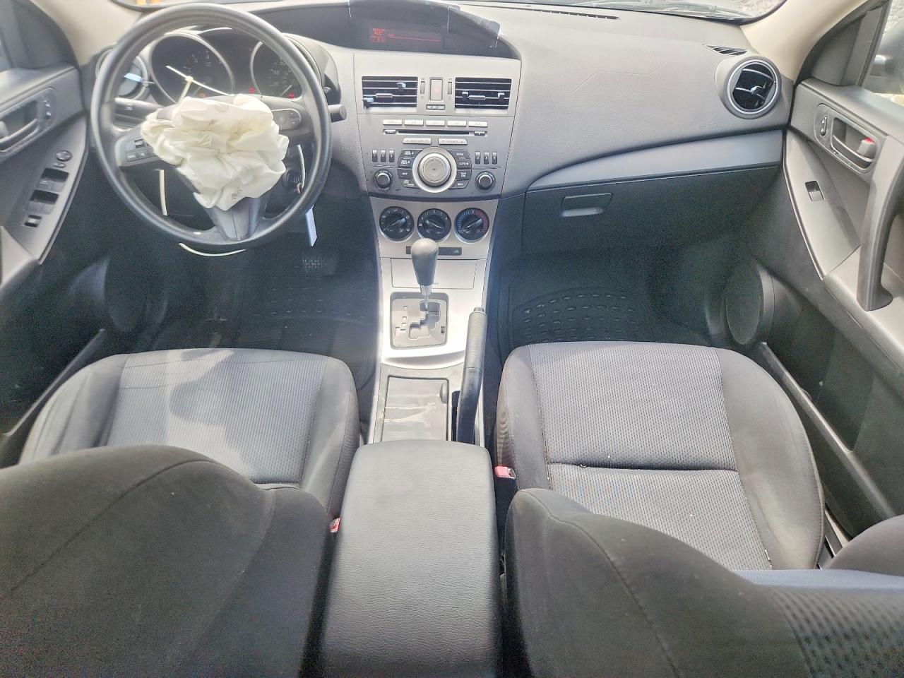 2011 Mazda 3 I Black vin: JM1BL1UF5B1453581