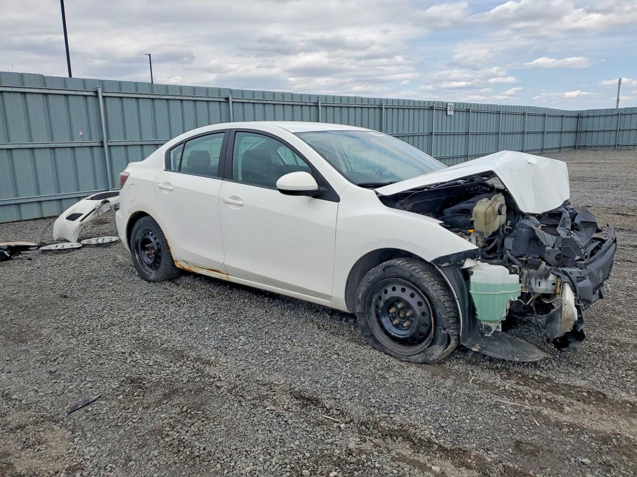 2012 Mazda 3 I Белый vin: JM1BL1UF5C1671621