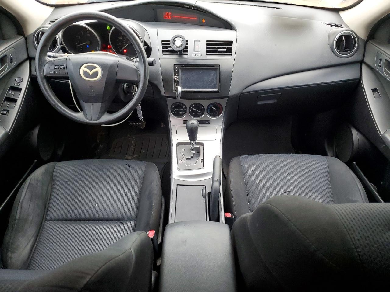 2011 Mazda 3 I White vin: JM1BL1UF7B1366362