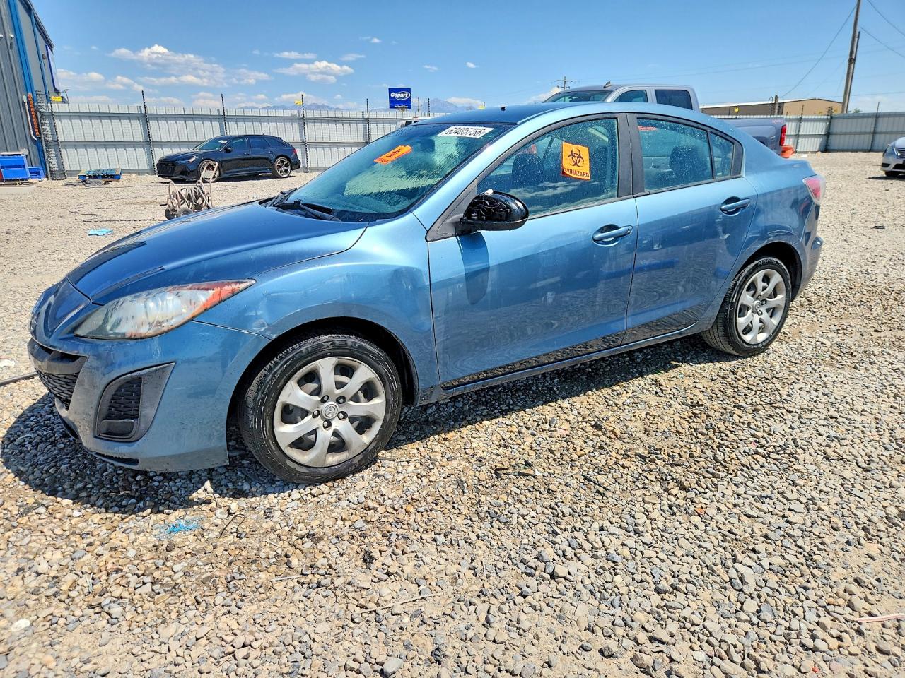 2011 Mazda 3 I Бирюзовый vin: JM1BL1UF7B1370816