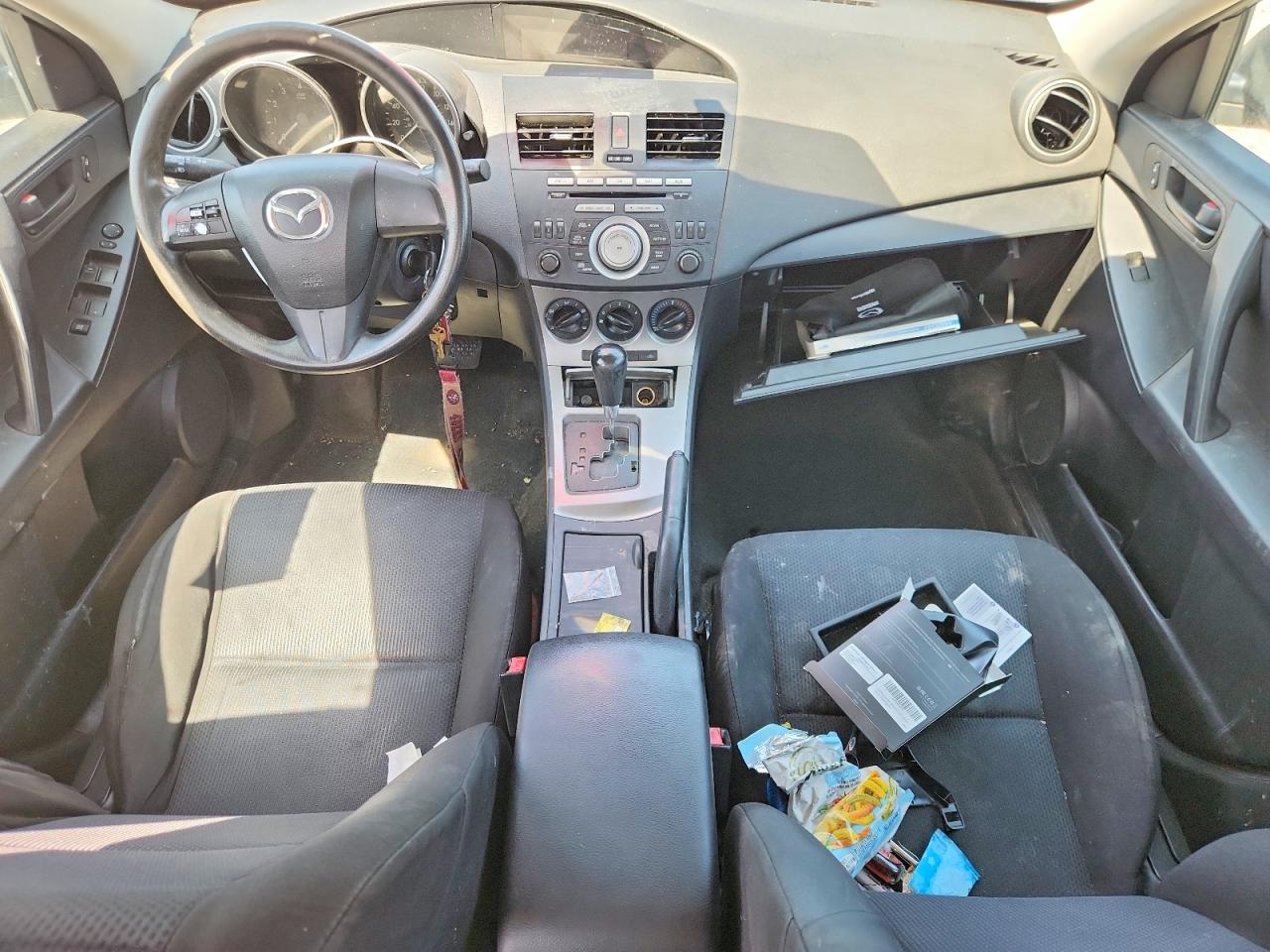 2011 Mazda 3 I Бирюзовый vin: JM1BL1UF7B1370816