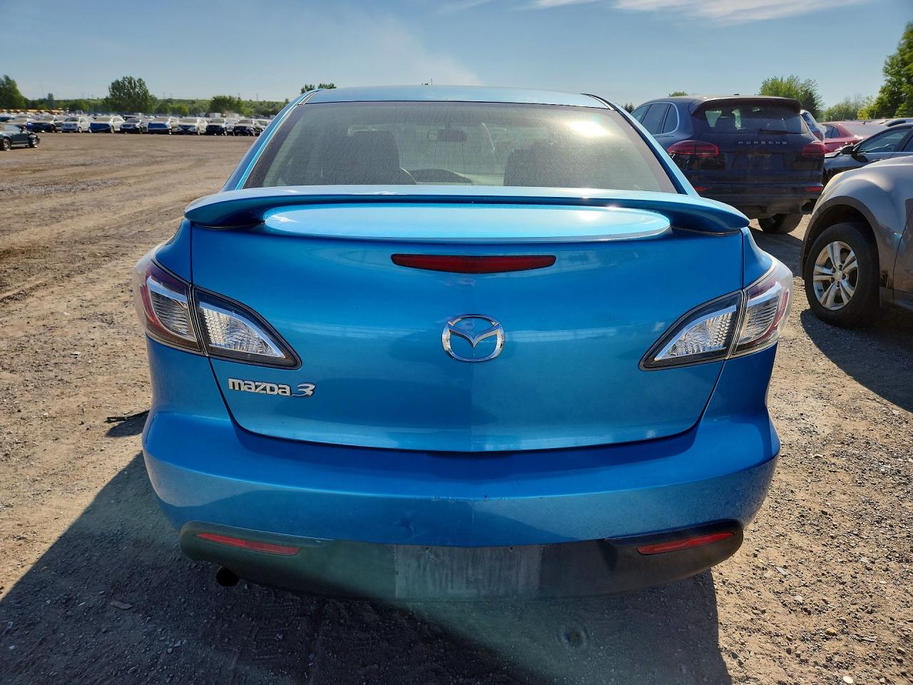 2011 Mazda 3 I Blue vin: JM1BL1UF7B1483343