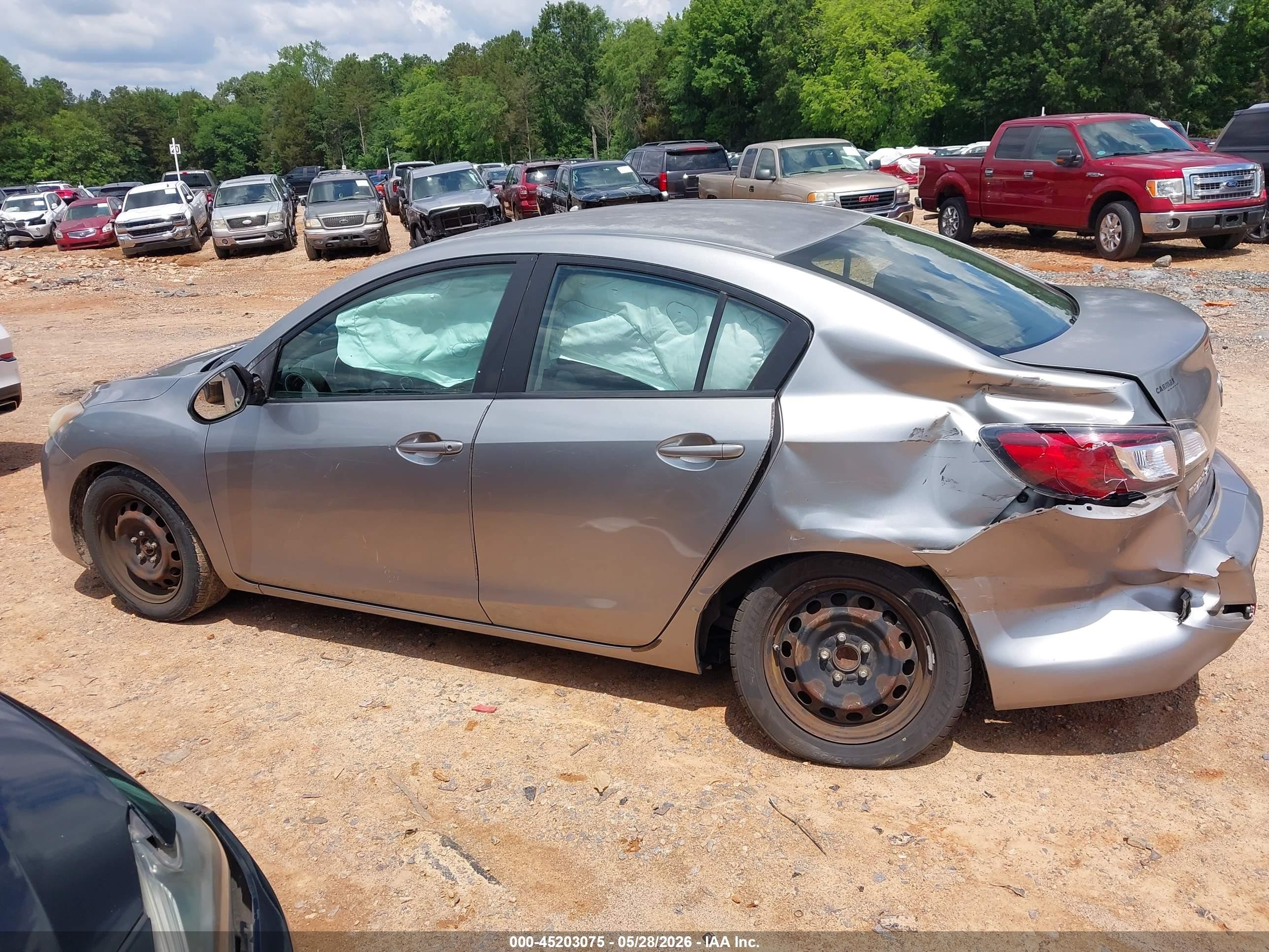 2012 Mazda Mazda3 I Sport Silver vin: JM1BL1UF7C1592824