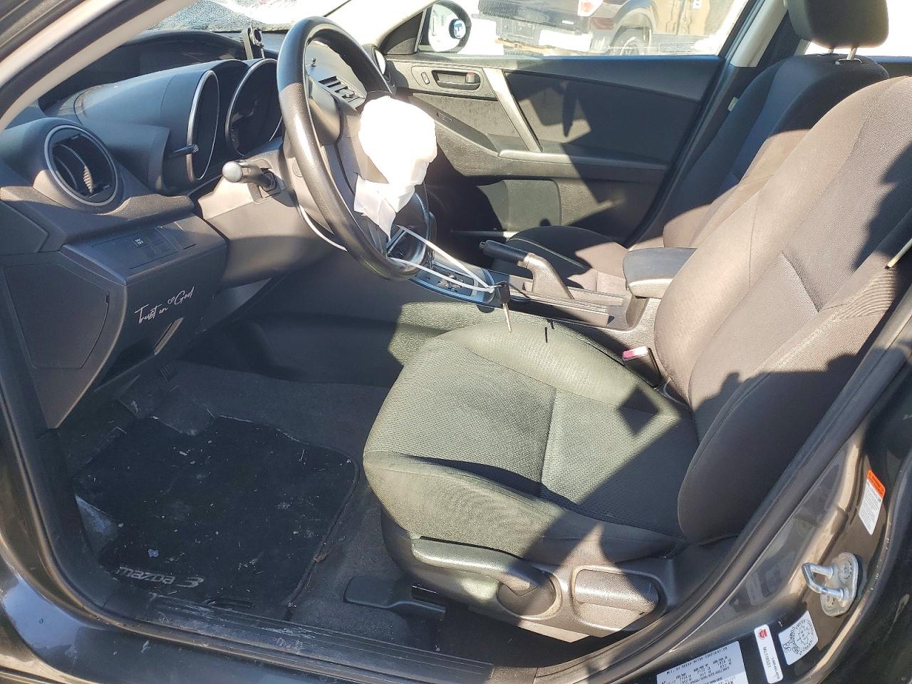 2011 Mazda Mazda3 Gs 4dr Серый vin: JM1BL1UF9B1359588