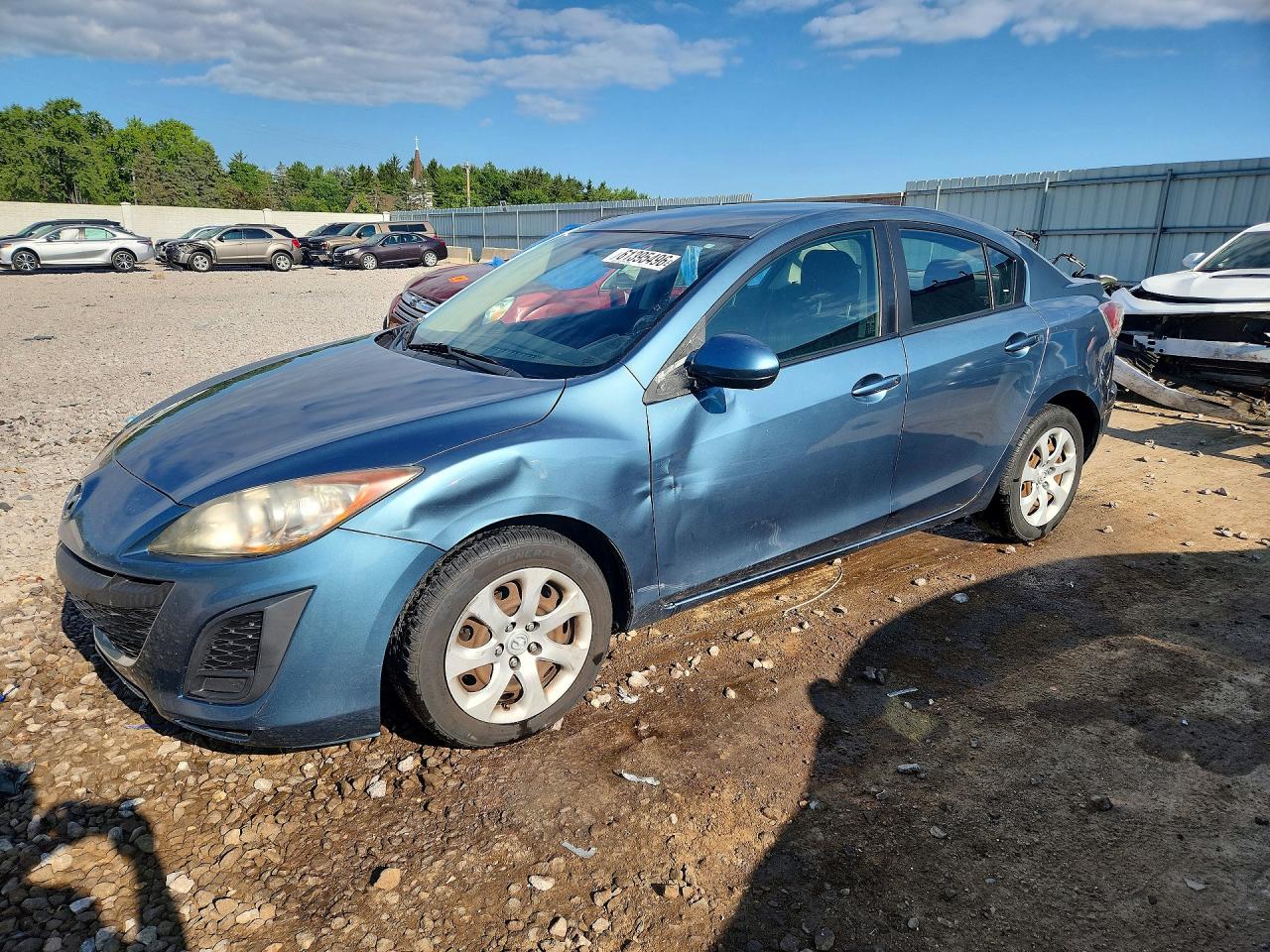 2011 Mazda 3 I Blue vin: JM1BL1UF9B1415903