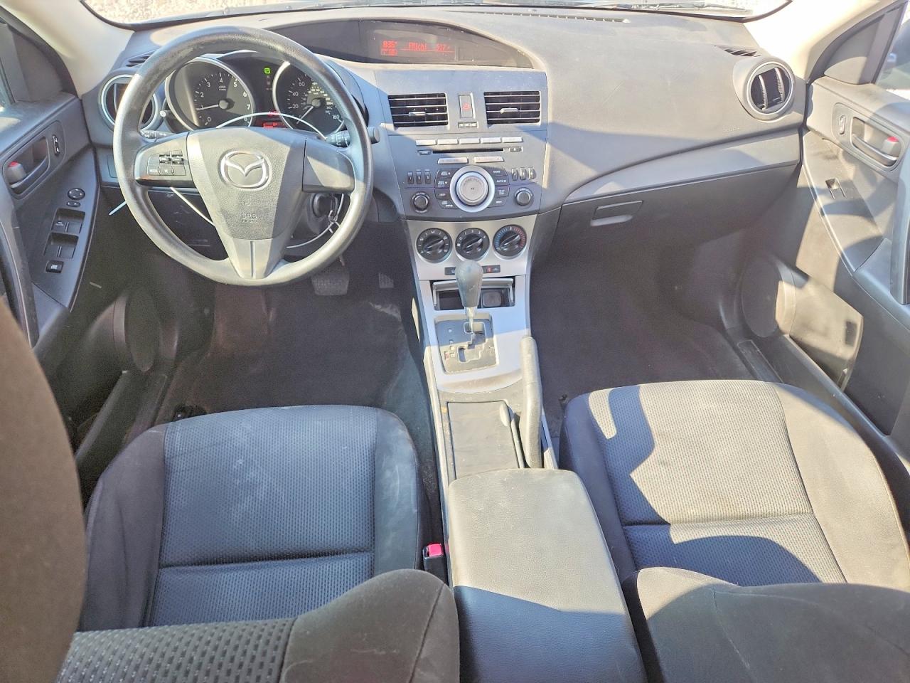 2011 Mazda 3 I Blue vin: JM1BL1UF9B1415903