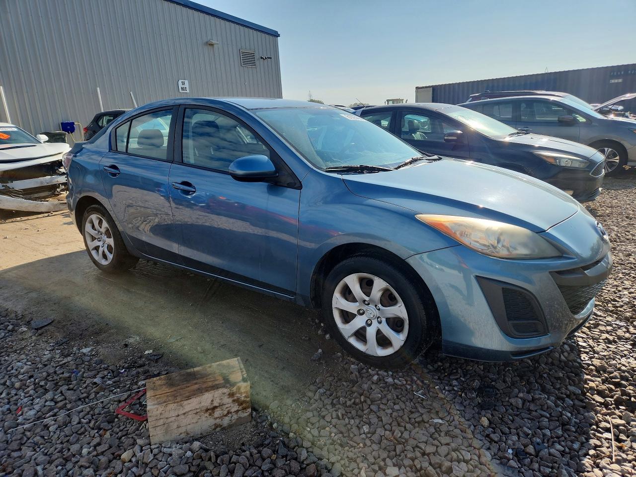 2011 Mazda 3 I Blue vin: JM1BL1UF9B1415903
