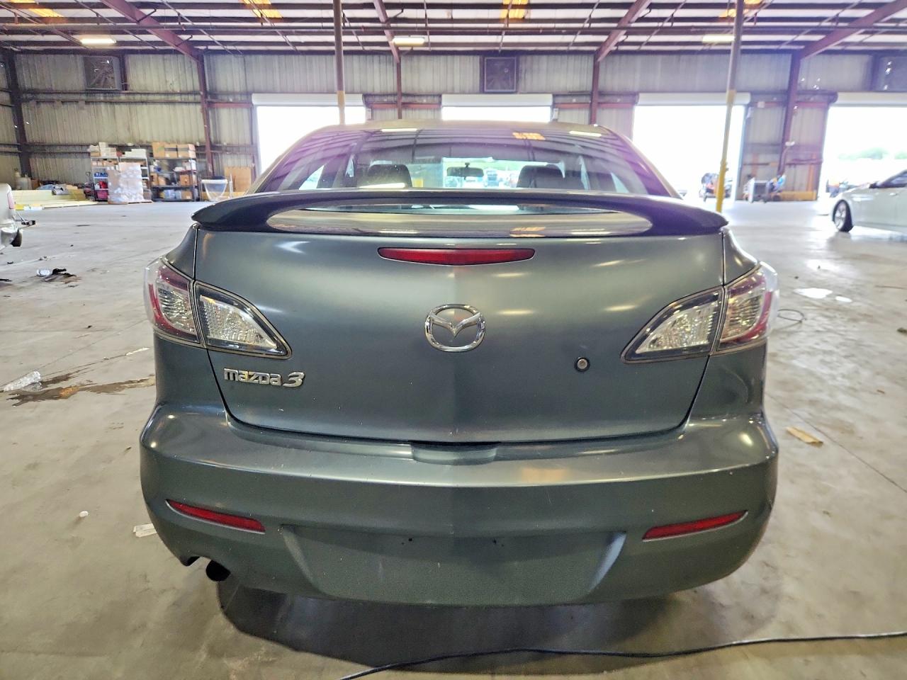 2012 Mazda 3 I Gray vin: JM1BL1UF9C1505120