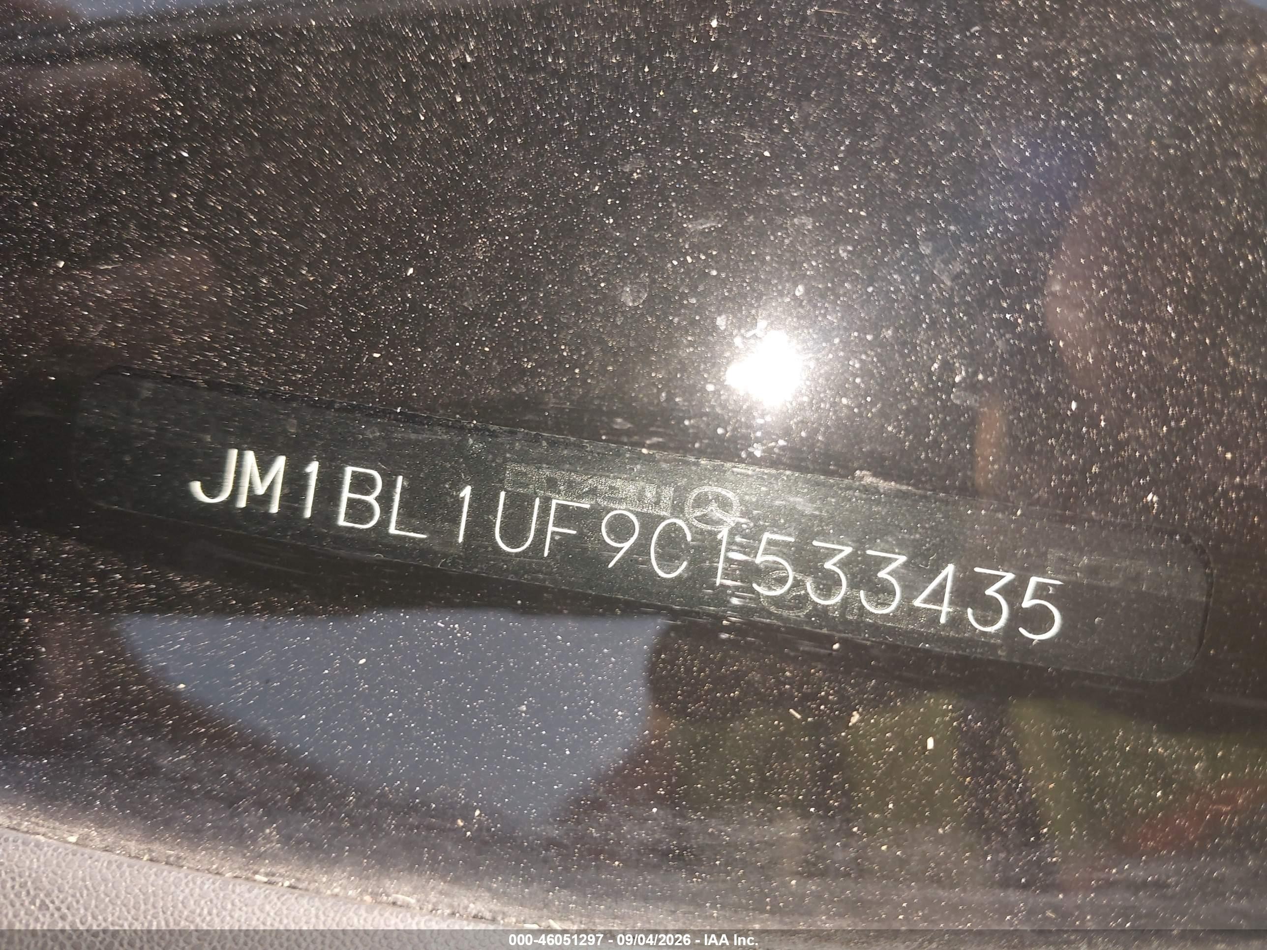 2012 Mazda Mazda3 I Sport Silver vin: JM1BL1UF9C1533435