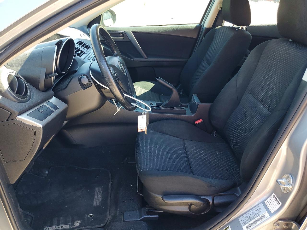 2012 Mazda 3 I Silver vin: JM1BL1UF9C1684310