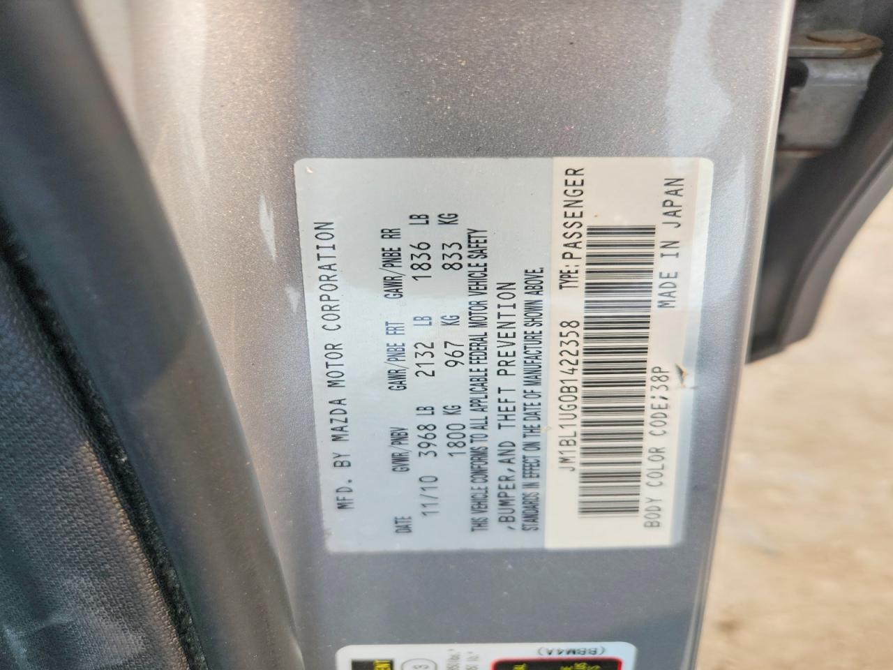 2011 Mazda 3 4d I Spt Silver vin: JM1BL1UG0B1422358
