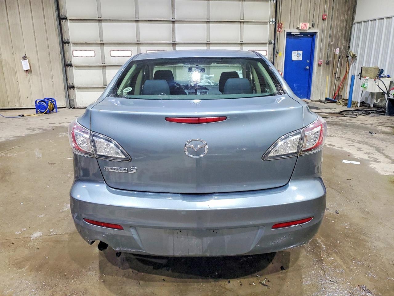 2012 Mazda 3 I Blue vin: JM1BL1UG0C1522493