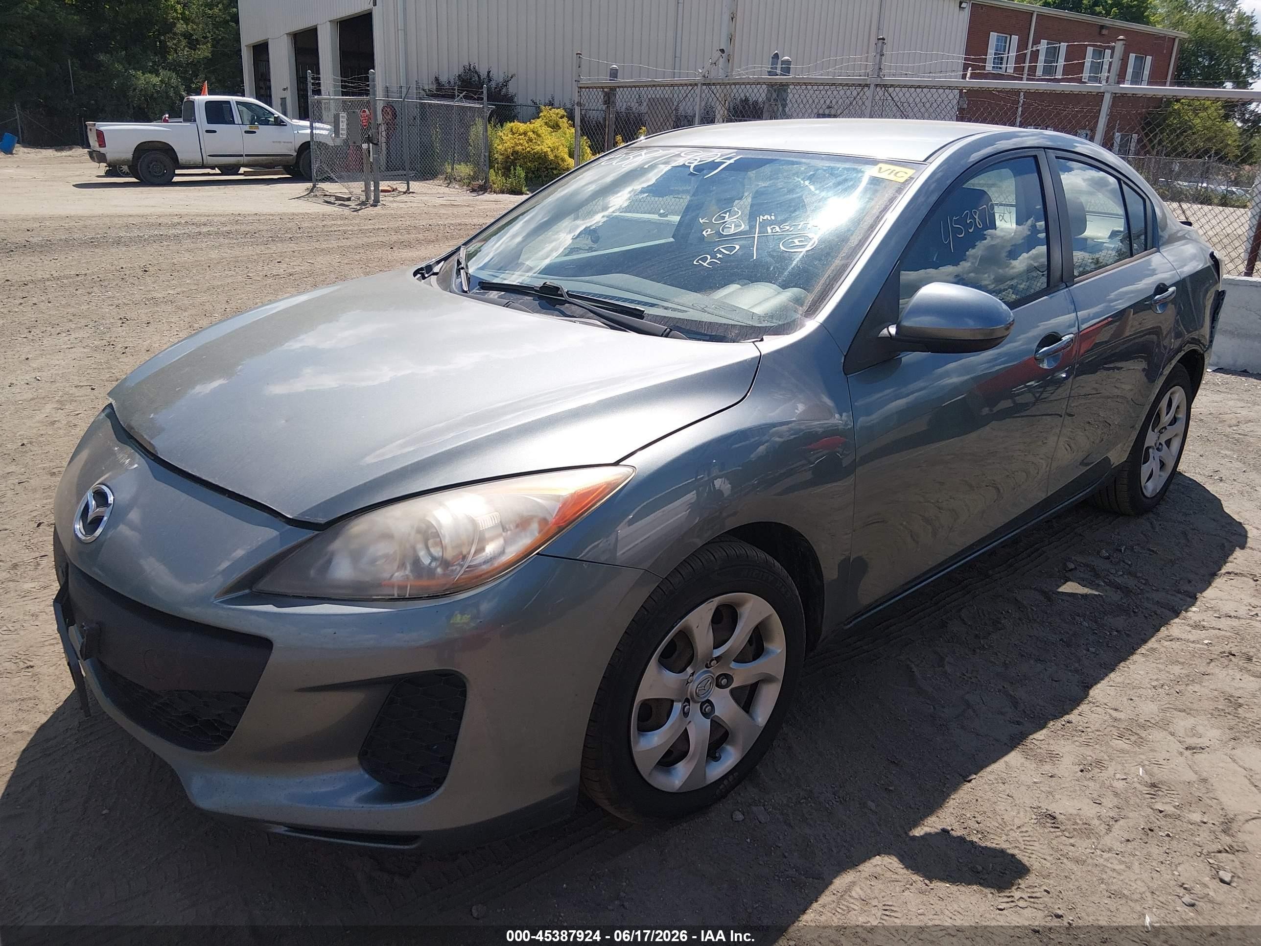 2012 Mazda Mazda3 I Sport Blue vin: JM1BL1UG0C1544638