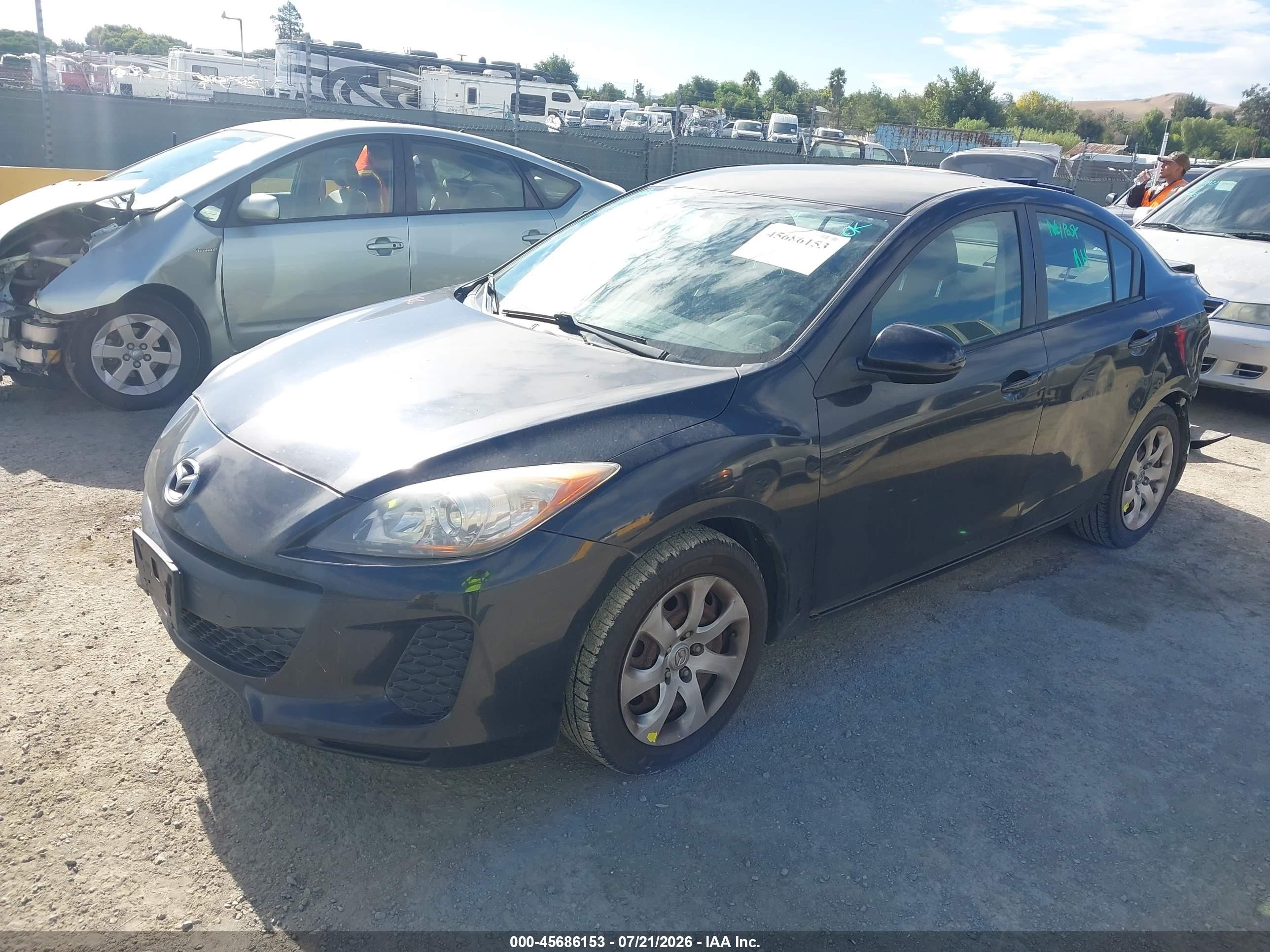 2012 Mazda Mazda3 I Sport Черный vin: JM1BL1UG0C1592690