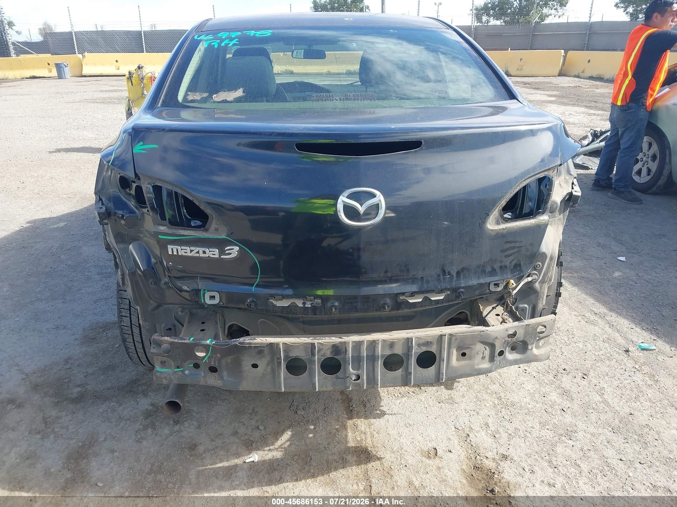 2012 Mazda Mazda3 I Sport Черный vin: JM1BL1UG0C1592690