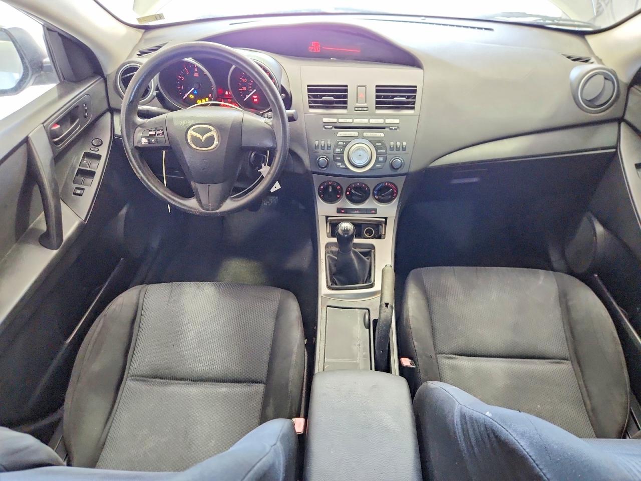 2011 Mazda 3 I Silver vin: JM1BL1UG1B1360243