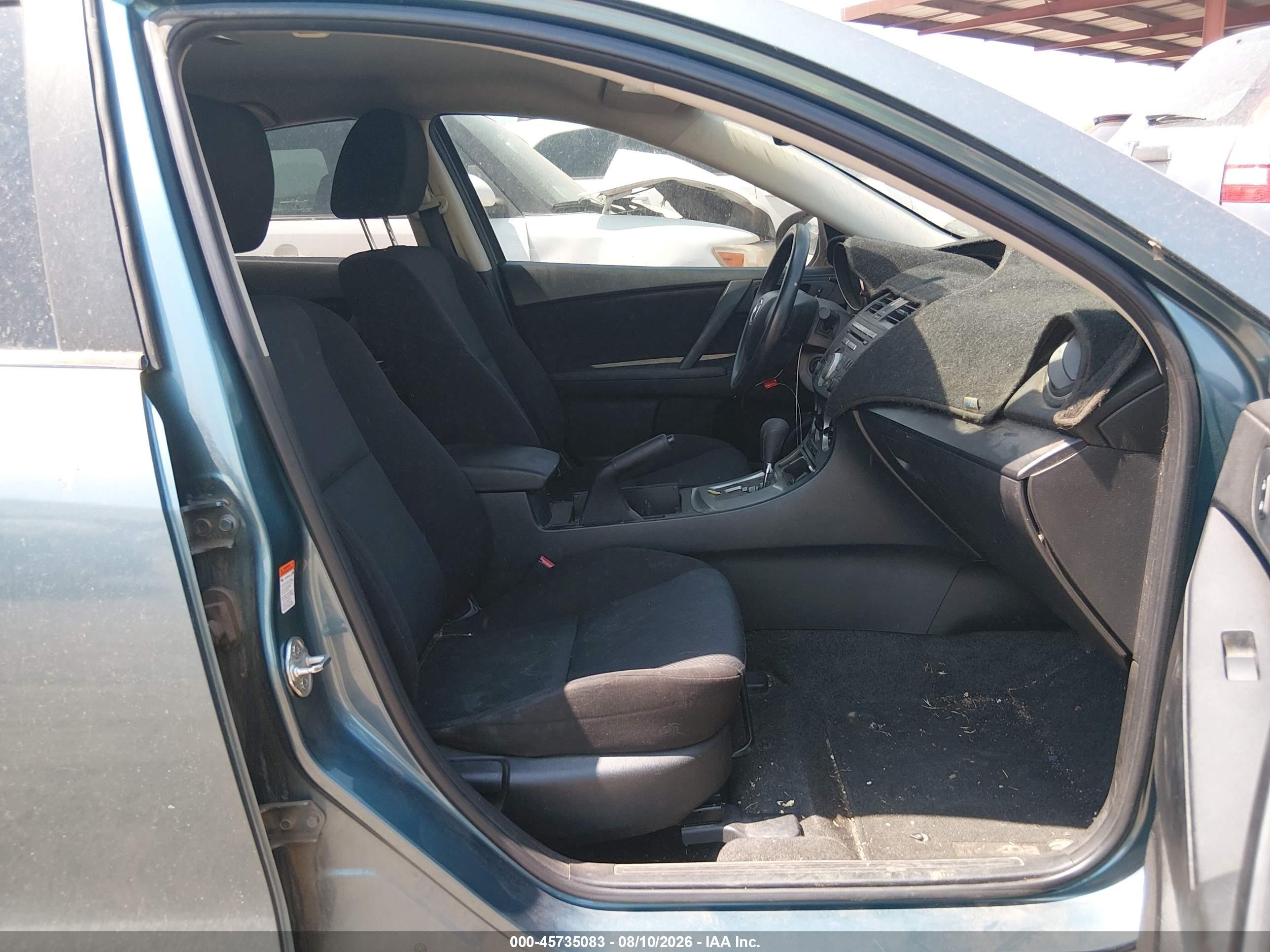 2011 Mazda Mazda3 I Sport Blue vin: JM1BL1UG1B1383893