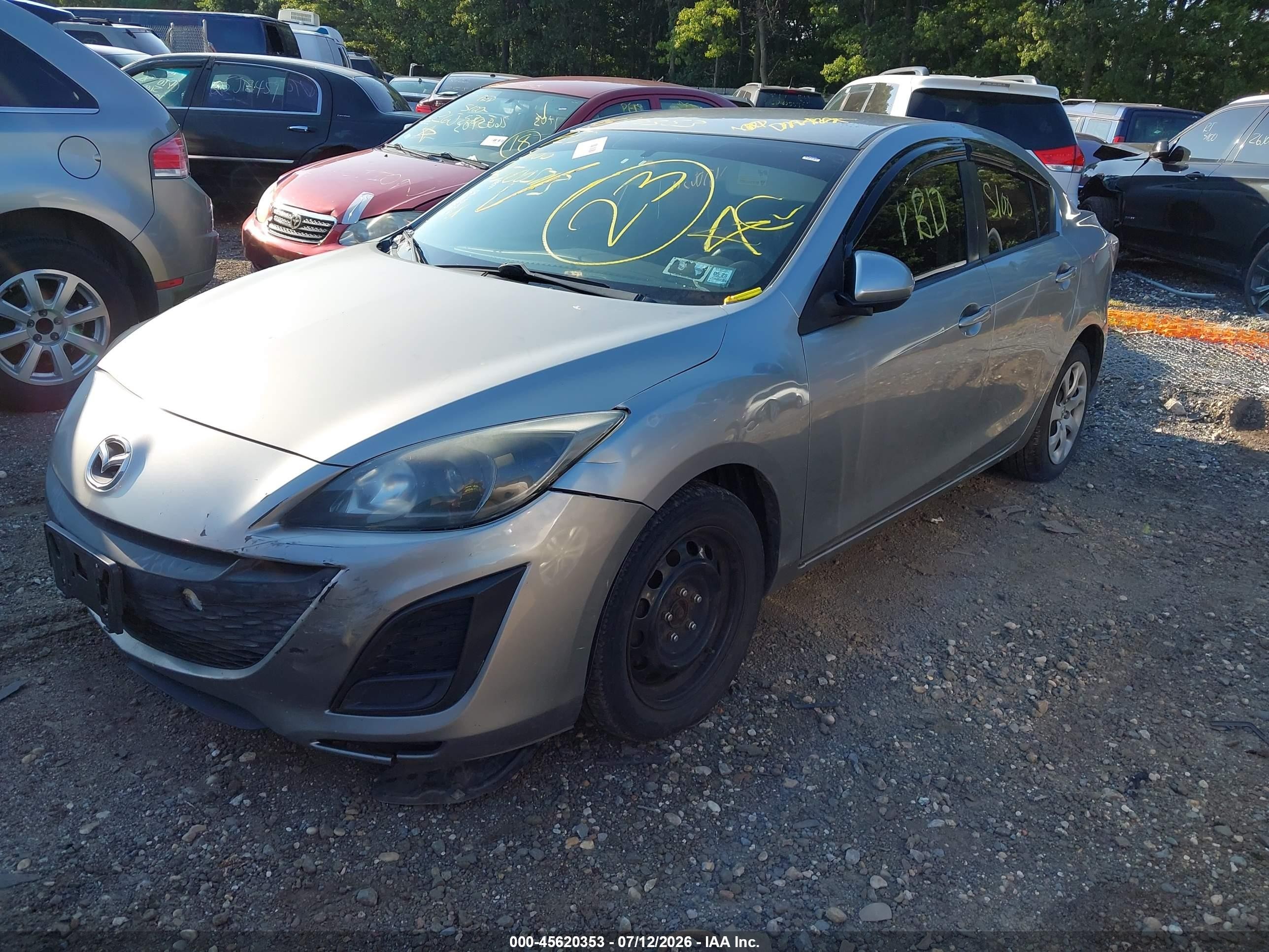 2011 Mazda Mazda3 I Sport Gray vin: JM1BL1UG1B1454669