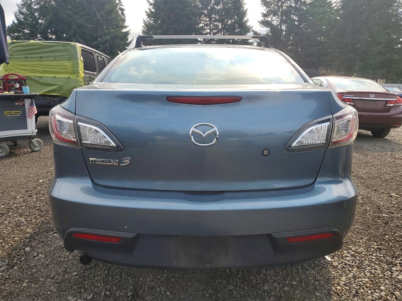 2011 Mazda 3 I Blue vin: JM1BL1UG1B1487221