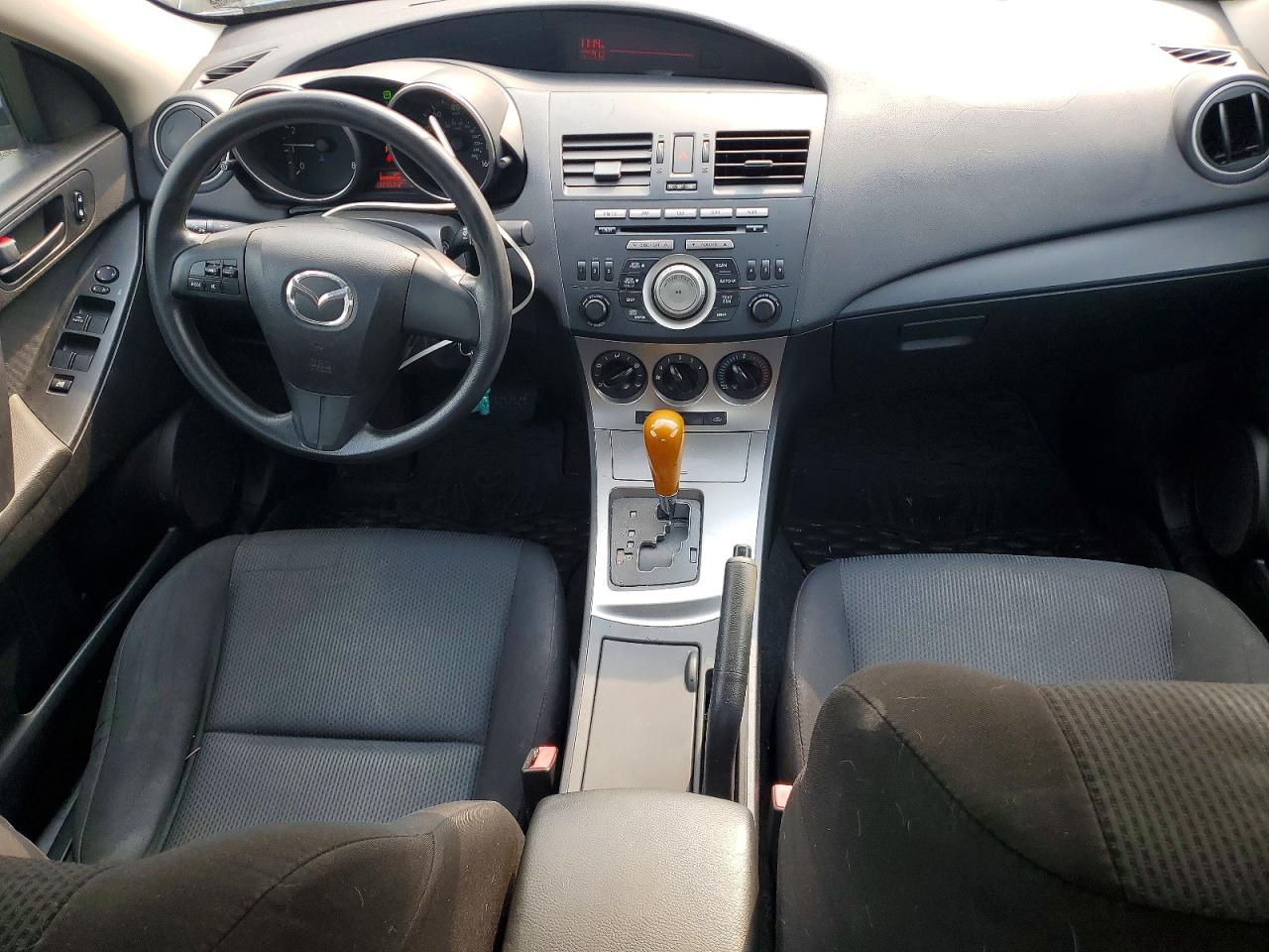 2011 Mazda 3 I Blue vin: JM1BL1UG1B1487221