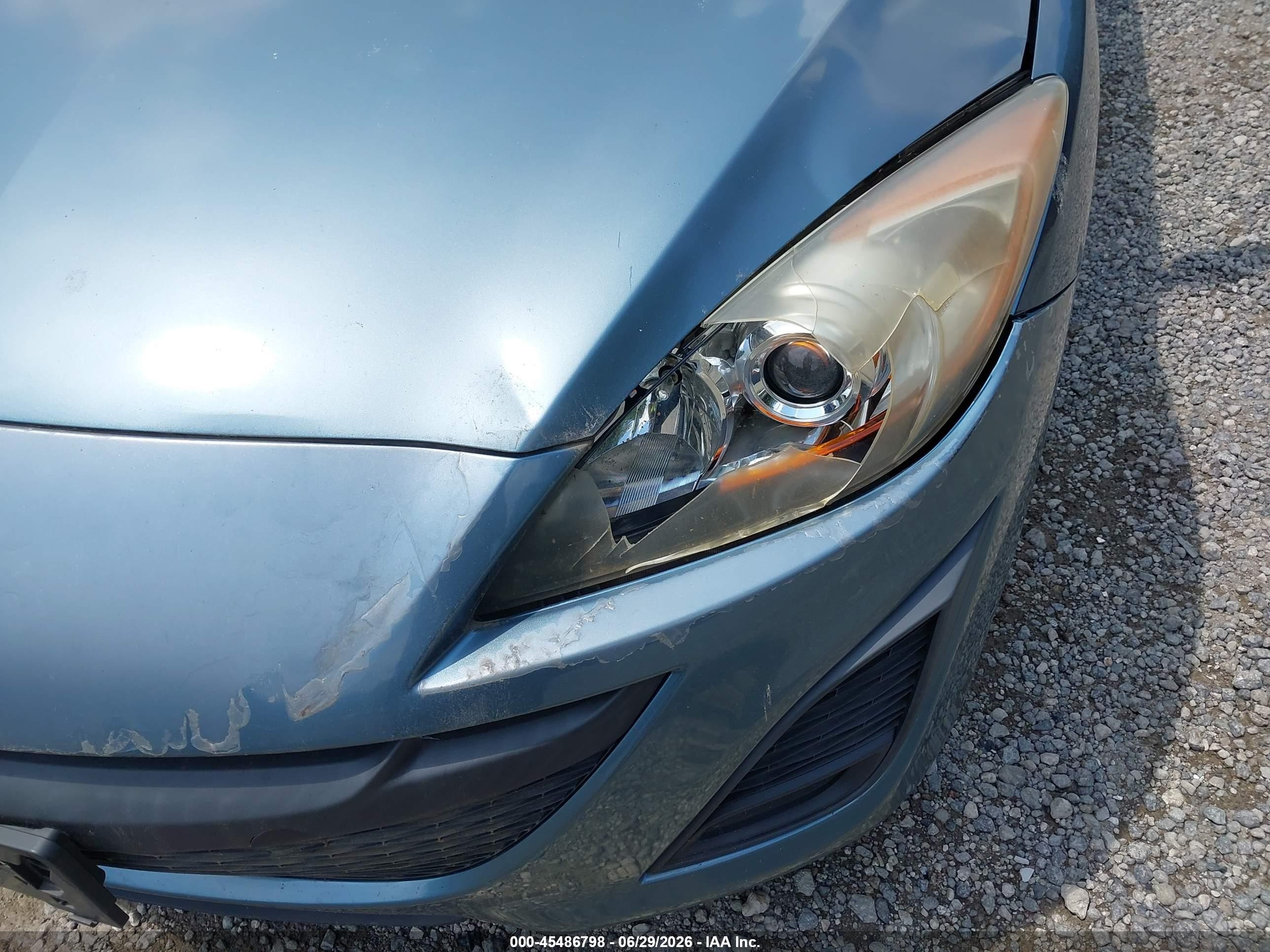 2011 Mazda Mazda3 I Sport Blue vin: JM1BL1UG2B1382008