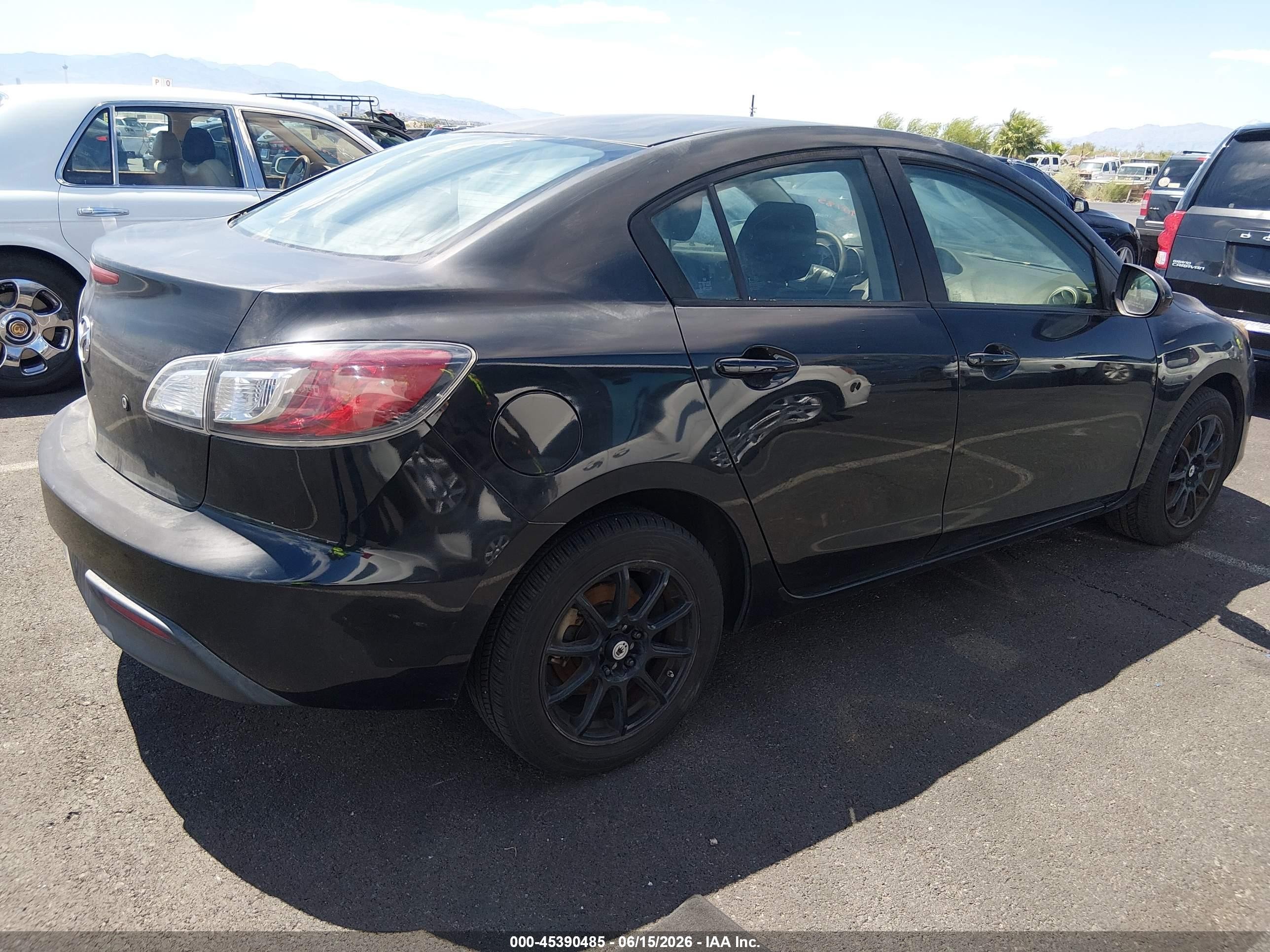 2011 Mazda Mazda3 I Sport Black vin: JM1BL1UG2B1408557