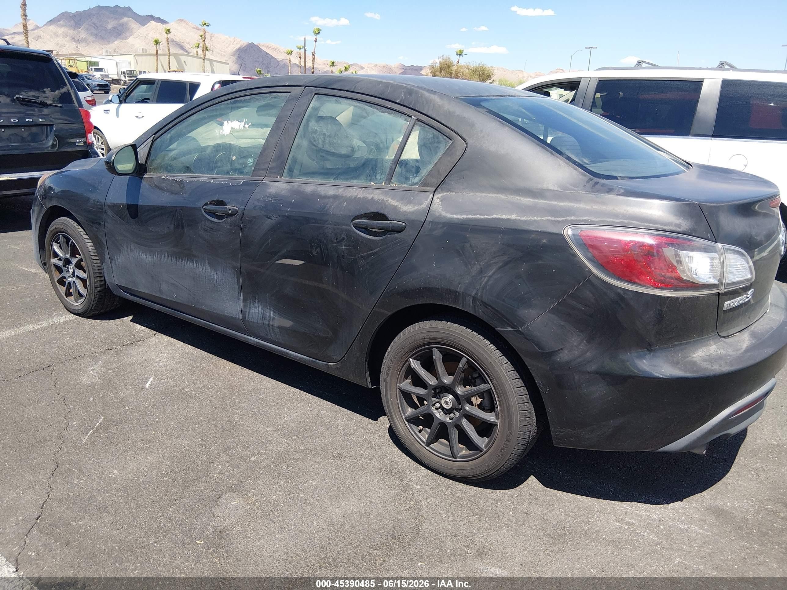 2011 Mazda Mazda3 I Sport Black vin: JM1BL1UG2B1408557