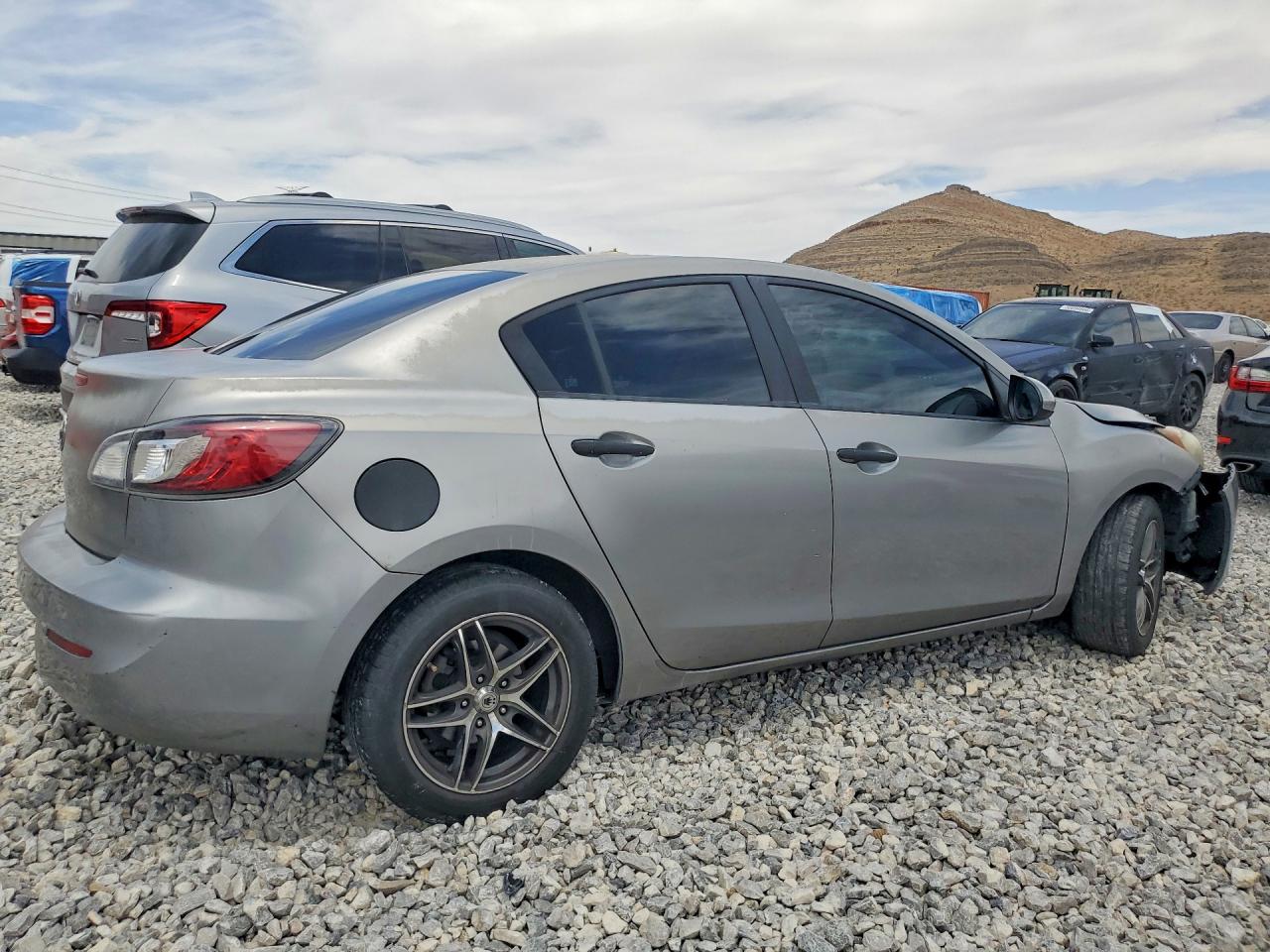 2012 Mazda 3 I Gray vin: JM1BL1UG2C1527744