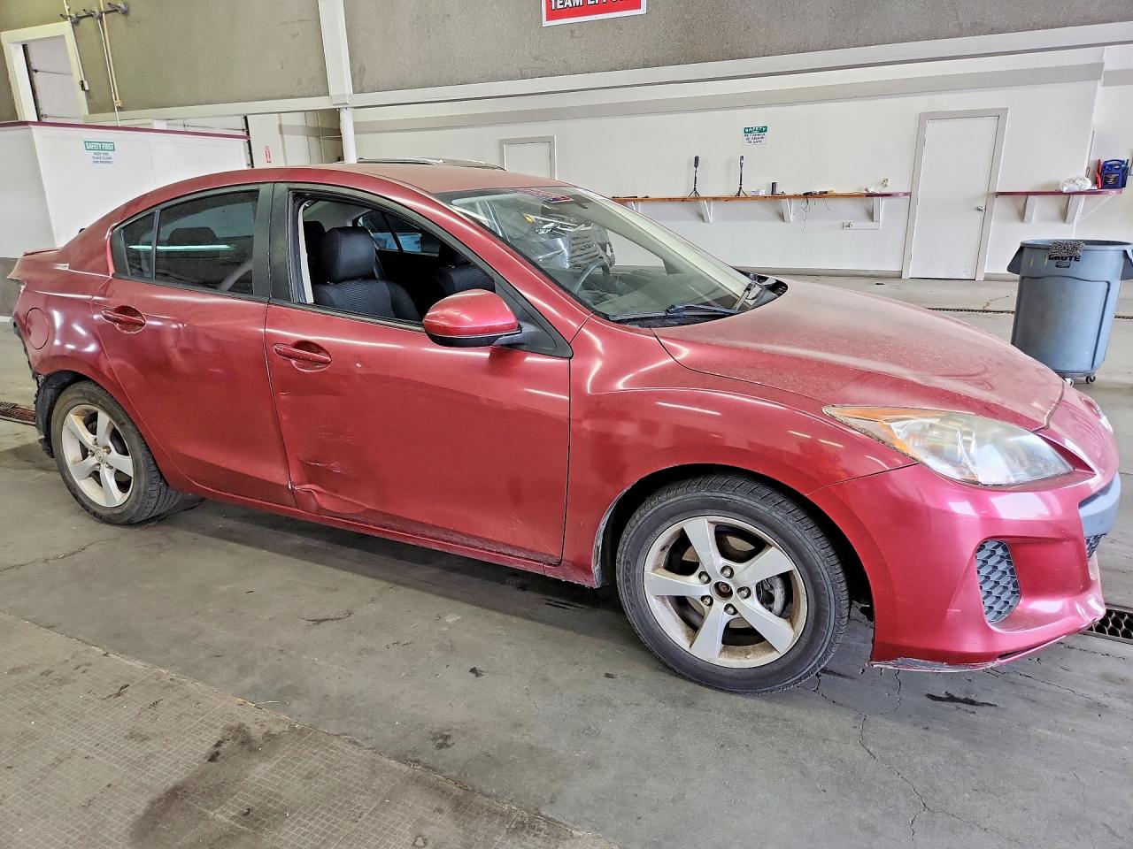 2012 Mazda 3 I Red vin: JM1BL1UG2C1529297