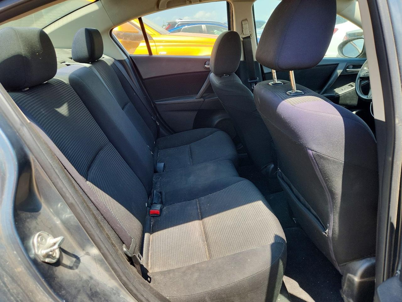 2012 Mazda 3 I Gray vin: JM1BL1UG2C1529767