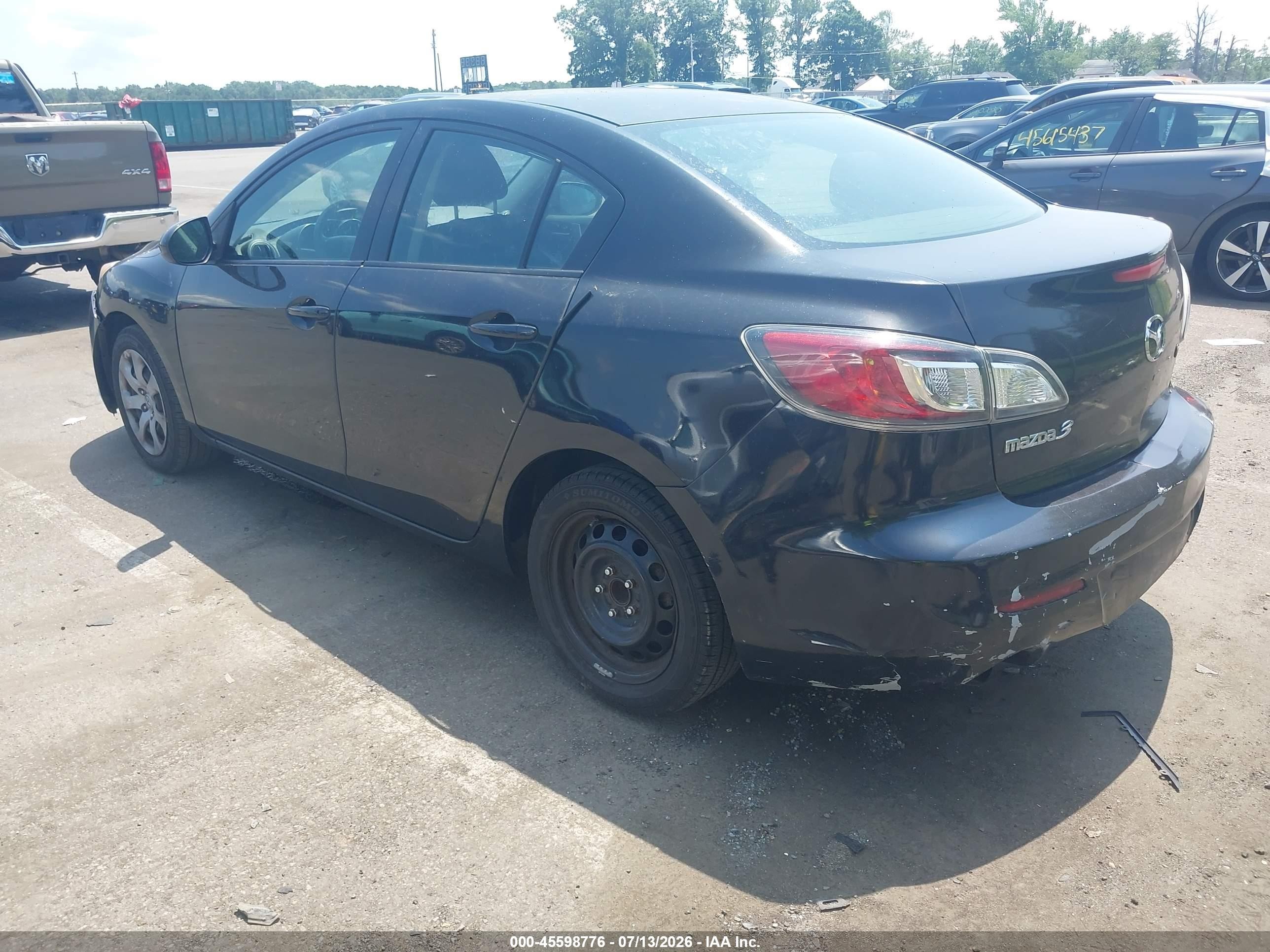 2012 Mazda Mazda3 I Sport Черный vin: JM1BL1UG3C1510211