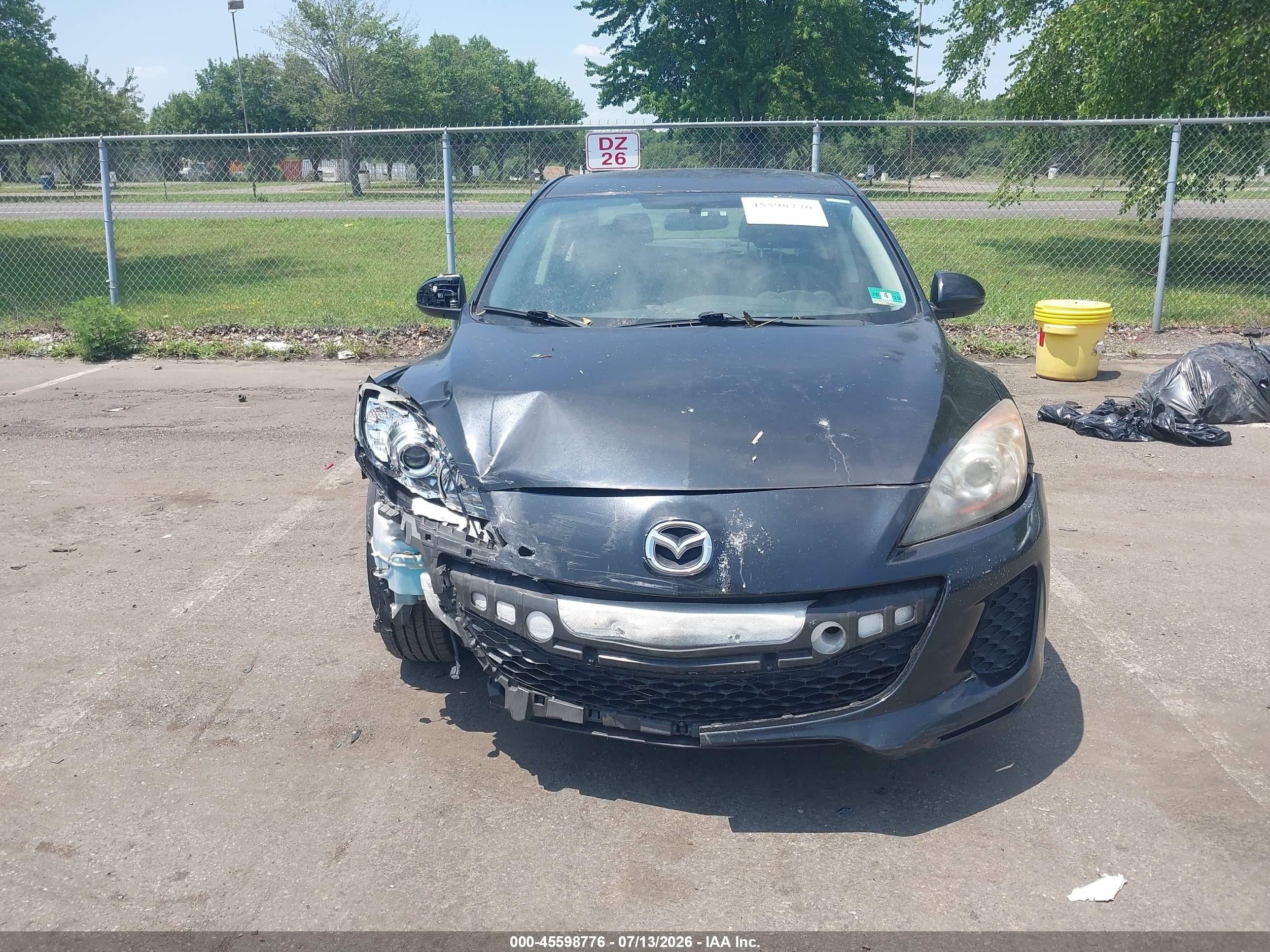 2012 Mazda Mazda3 I Sport Черный vin: JM1BL1UG3C1510211