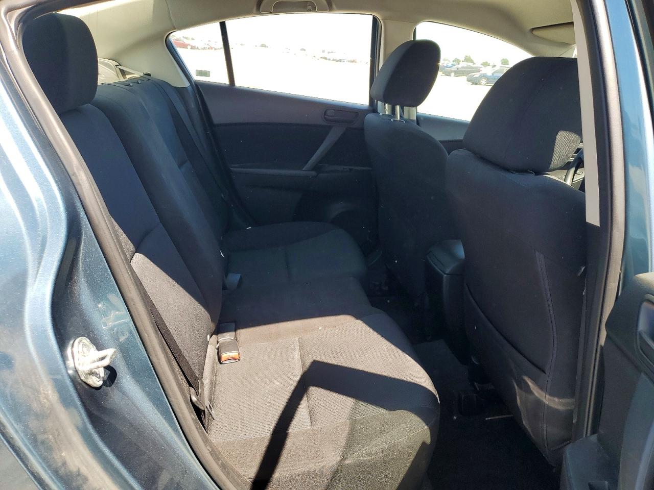 2011 Mazda 3 I Teal vin: JM1BL1UG4B1420869